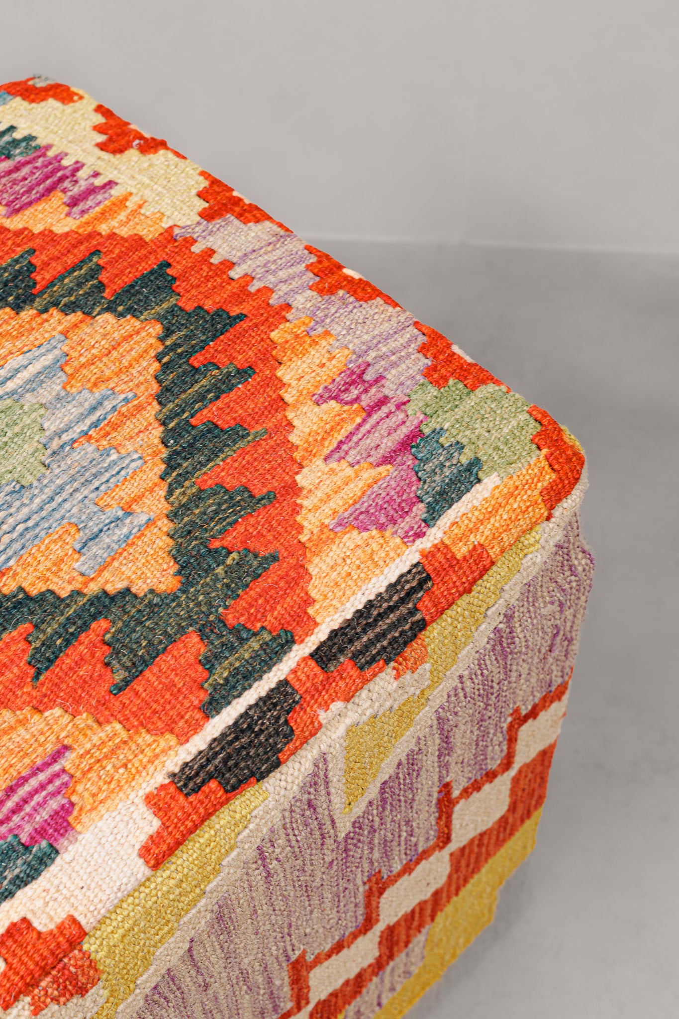 Pouf Square Kilim Mai Mai size 40x50cm