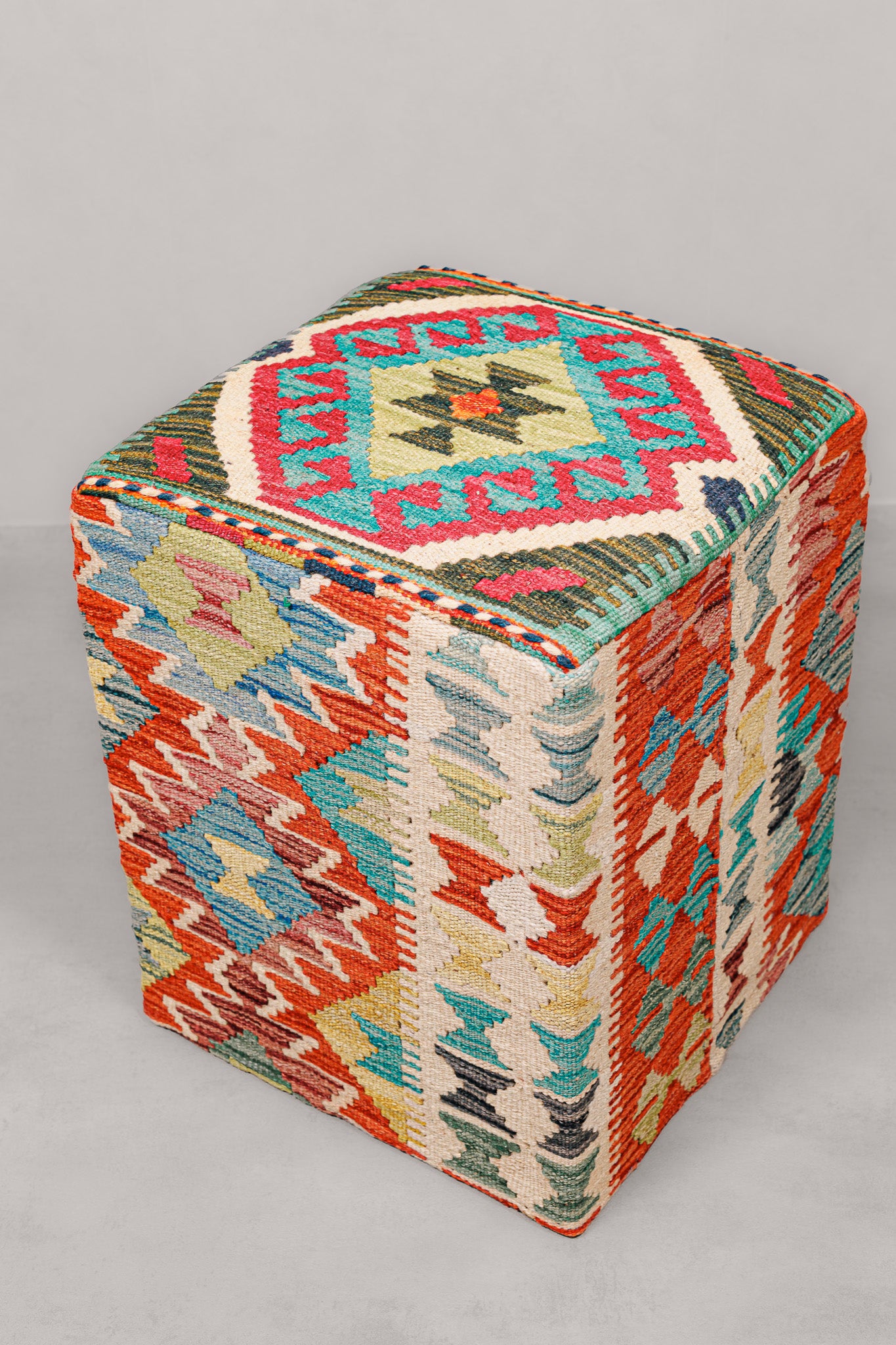 Pouf Square Kilim Mai Mai size 40x50cm