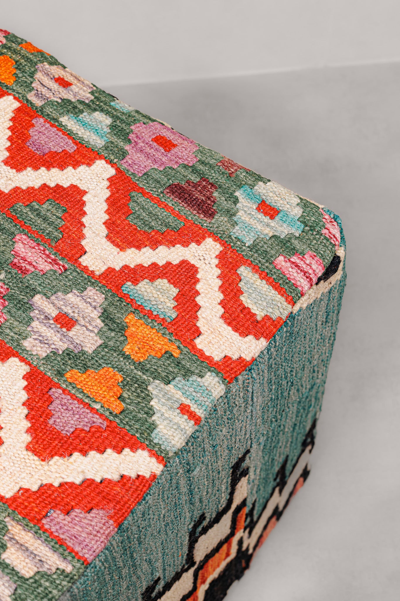 Pouf Square Kilim Mai Mai size 40x50cm