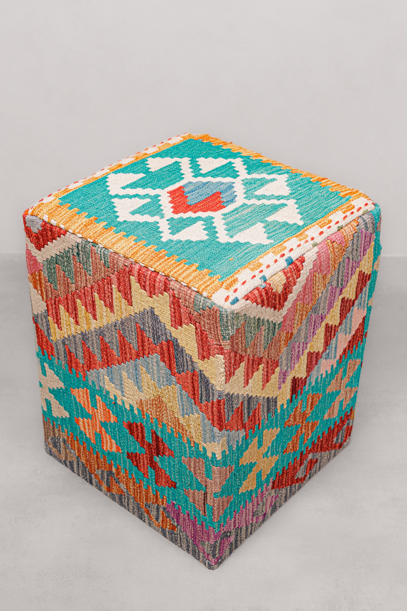 Pouf Square Kilim Mai Mai size 40x50cm