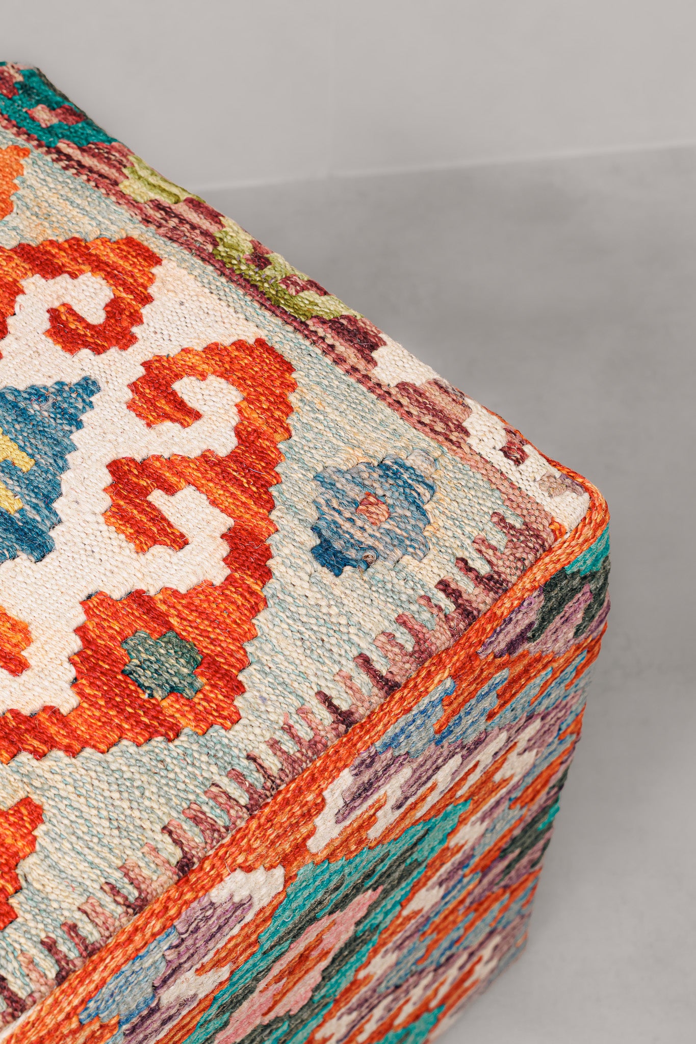 Pouf Square Kilim Mai Mai size 40x50cm