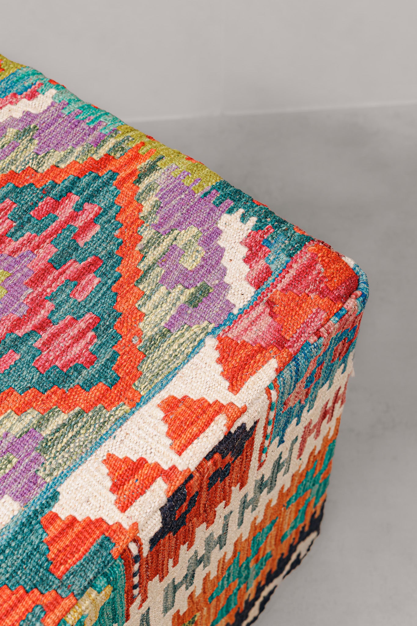 Pouf Square Kilim Mai Mai size 40x50cm