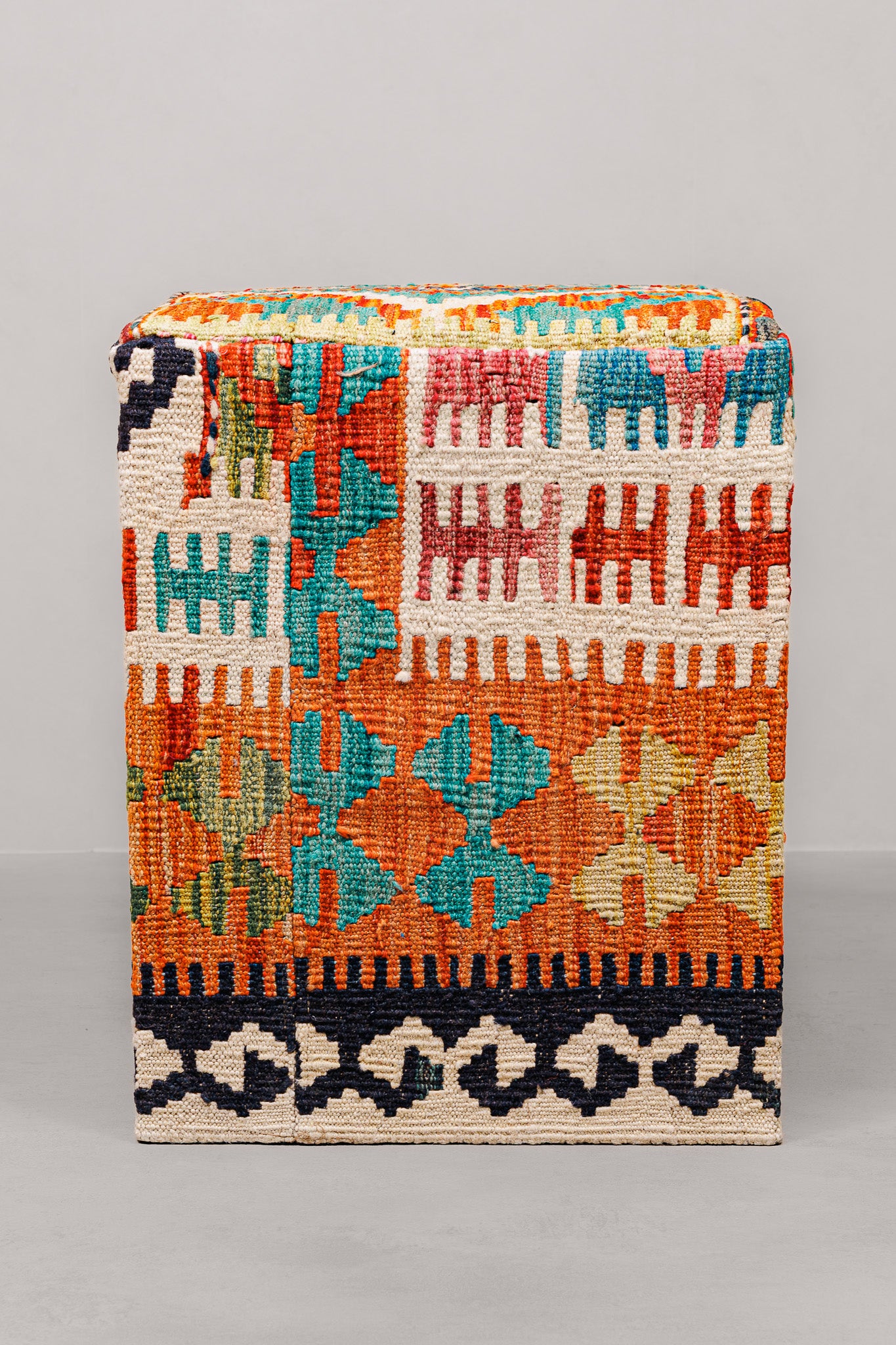 Pouf Square Kilim Mai Mai size 40x50cm