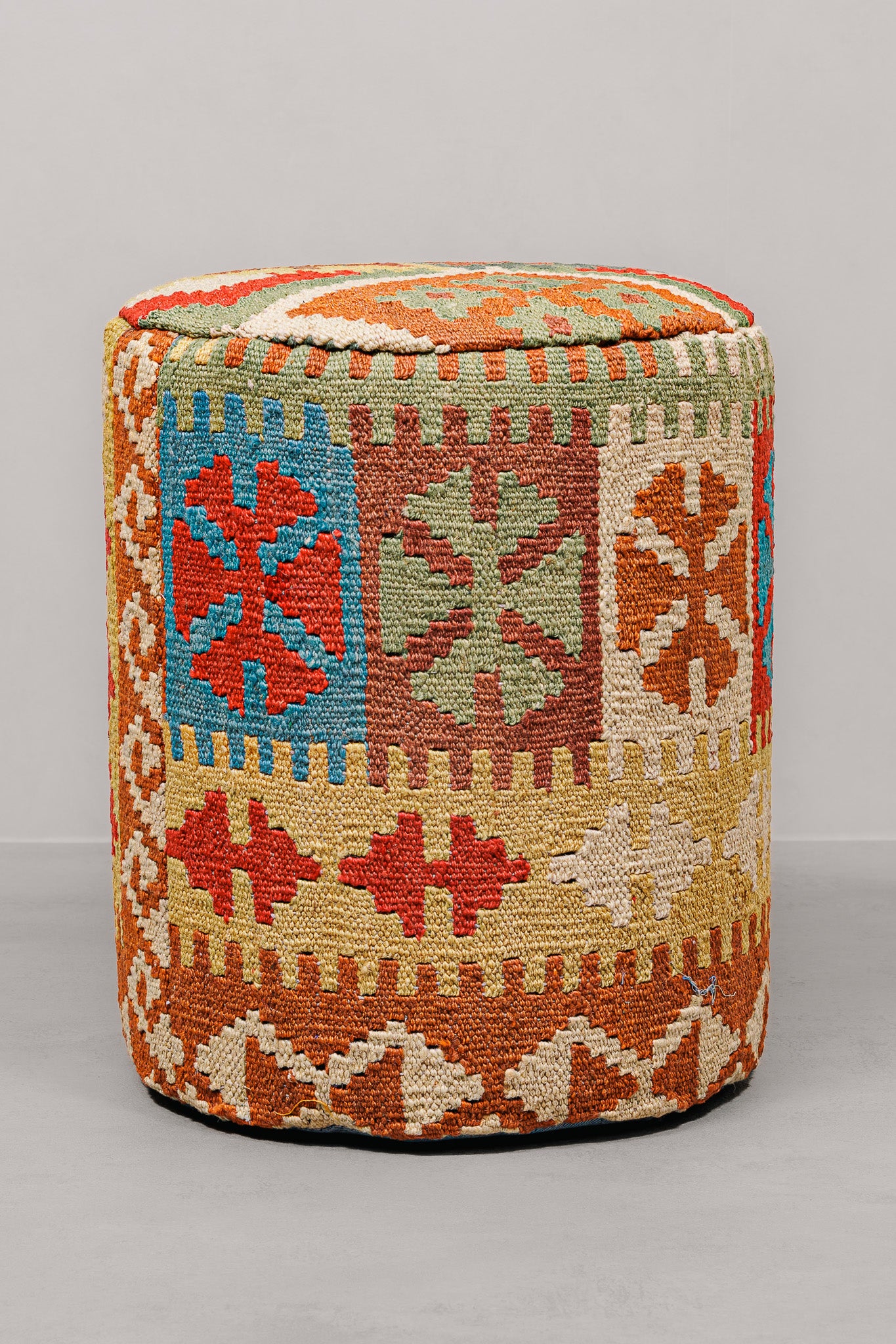 Pouf Round Kilim Mai Mai - size 37x42cm