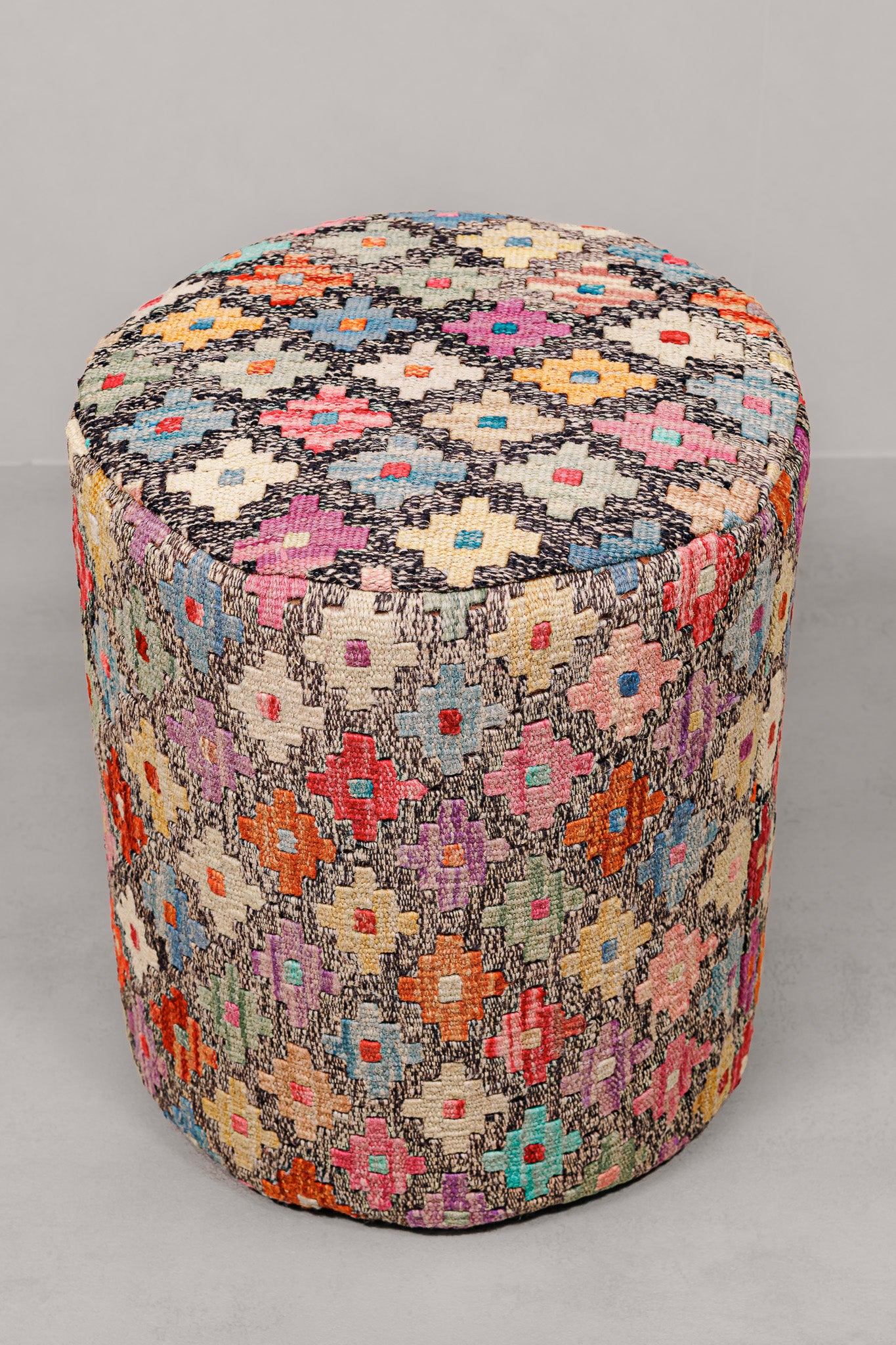 Pouf Round Kilim Mai Mai - size 37x42cm