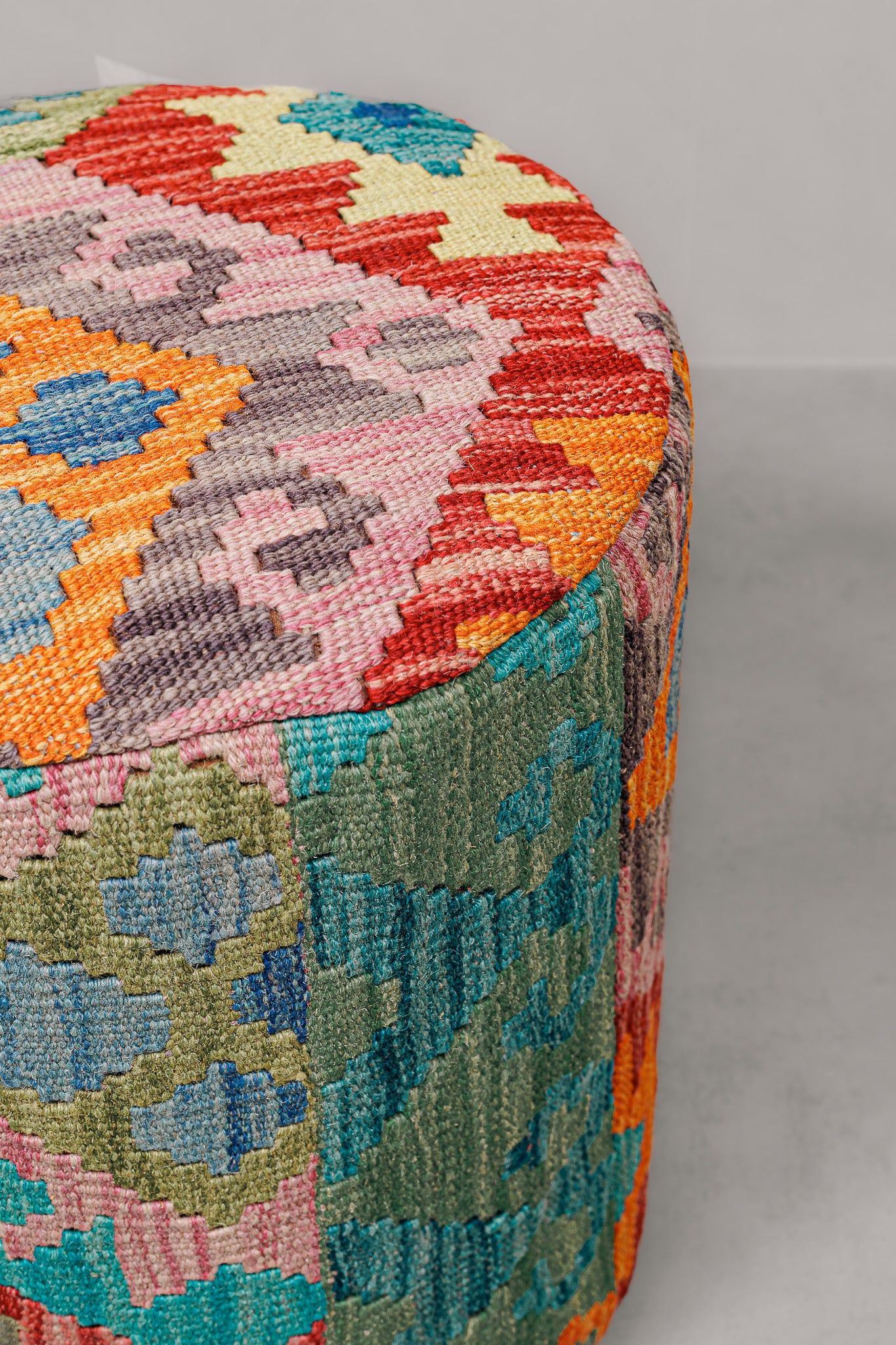 Pouf Round Kilim Mai Mai - size 37x42cm