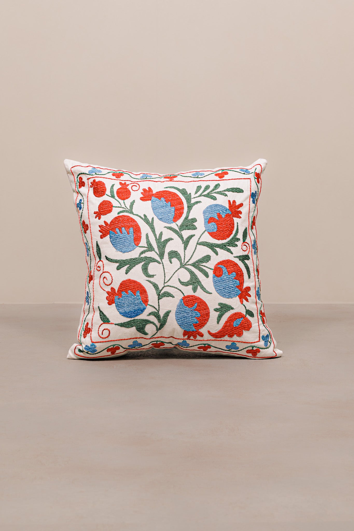 Kilim Suzani Cushion - 100% Wool - 50x50cm