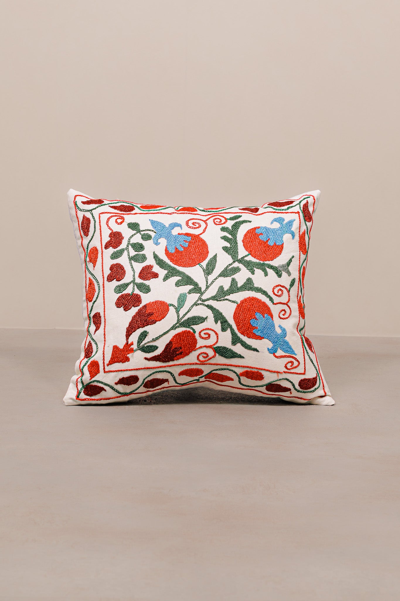 Kilim Suzani Cushion - 100% Wool - 50x50cm