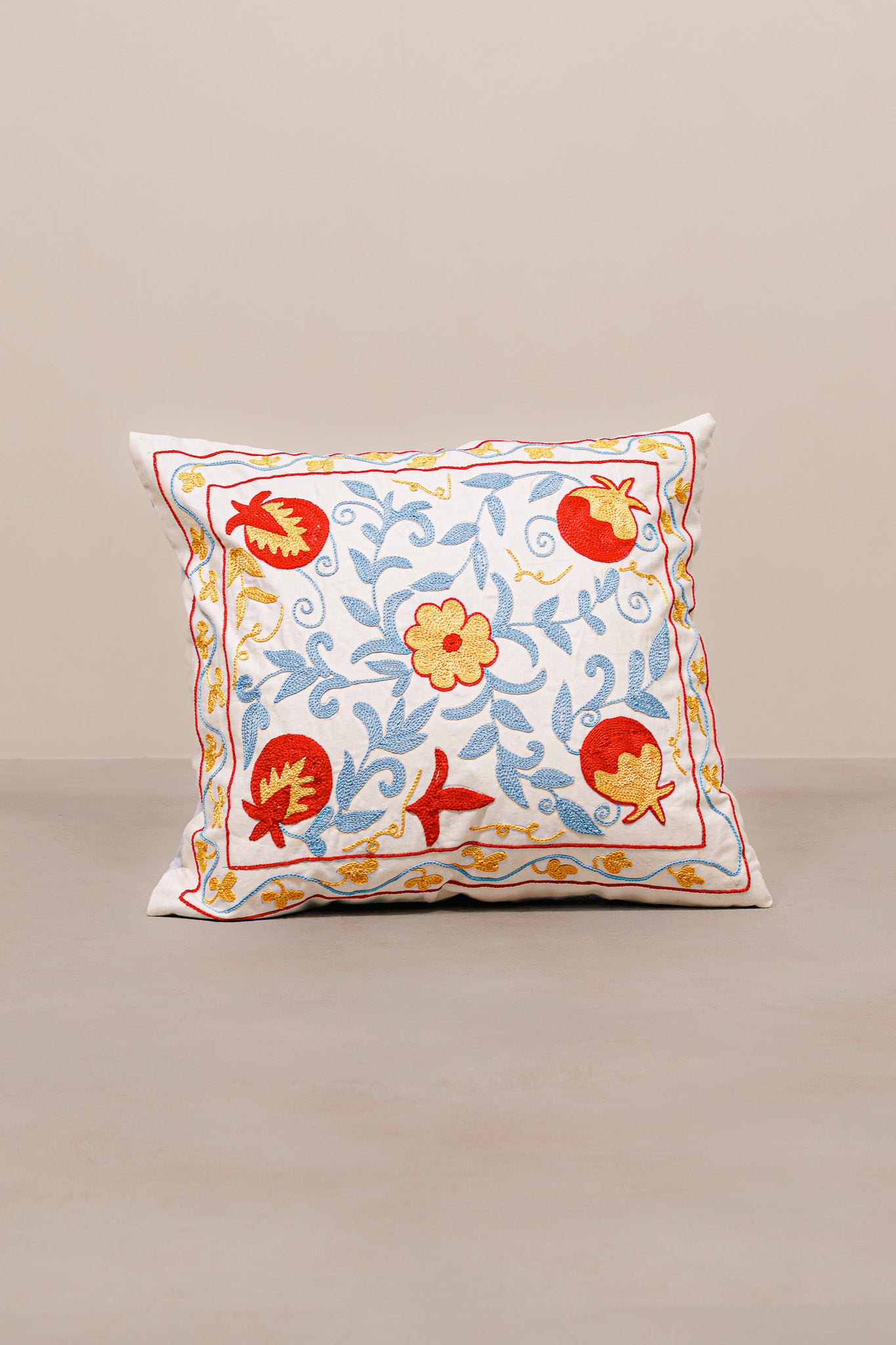 Kilim Suzani Cushion - 100% Wool - 50x50cm