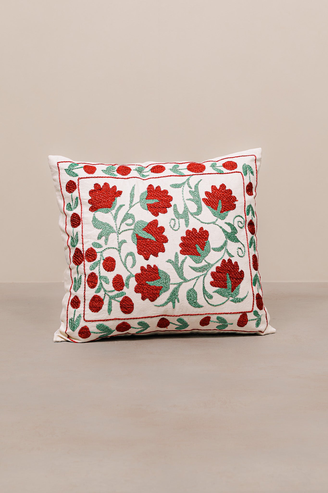 Kilim Suzani Cushion - 100% Wool - 50x50cm