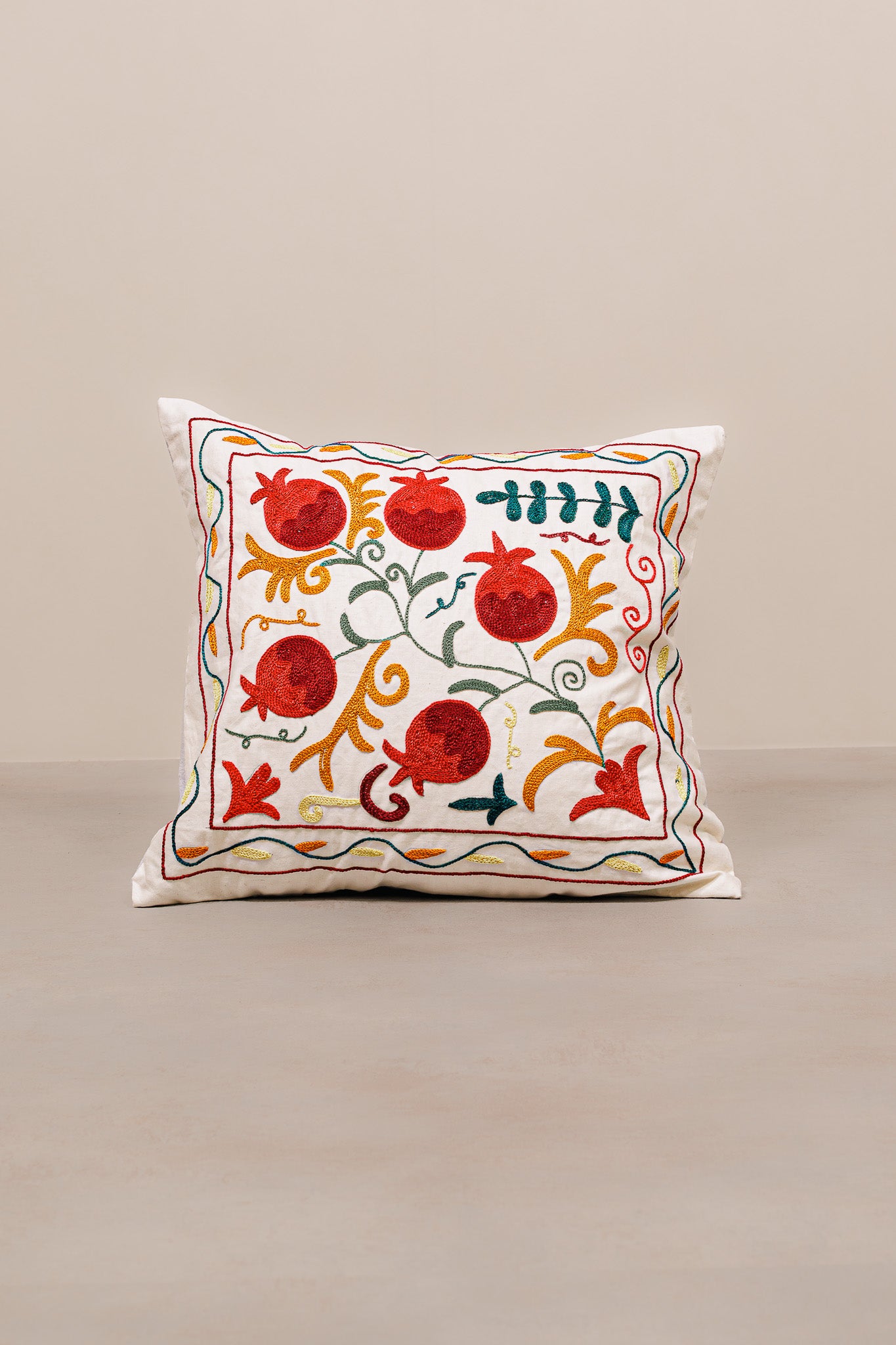 Kilim Suzani Cushion - 100% Wool - 50x50cm