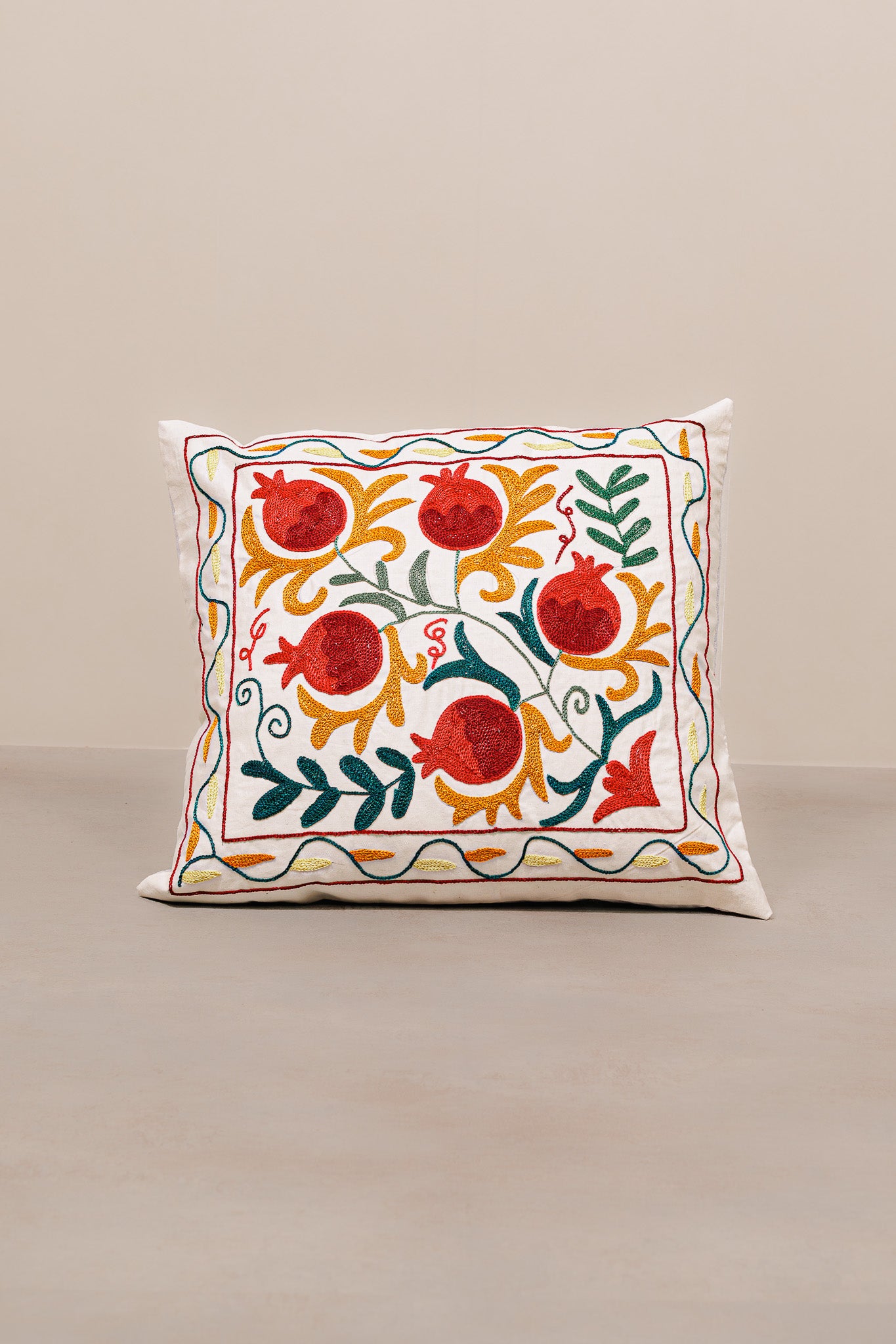 Kilim Suzani Cushion - 100% Wool - 50x50cm