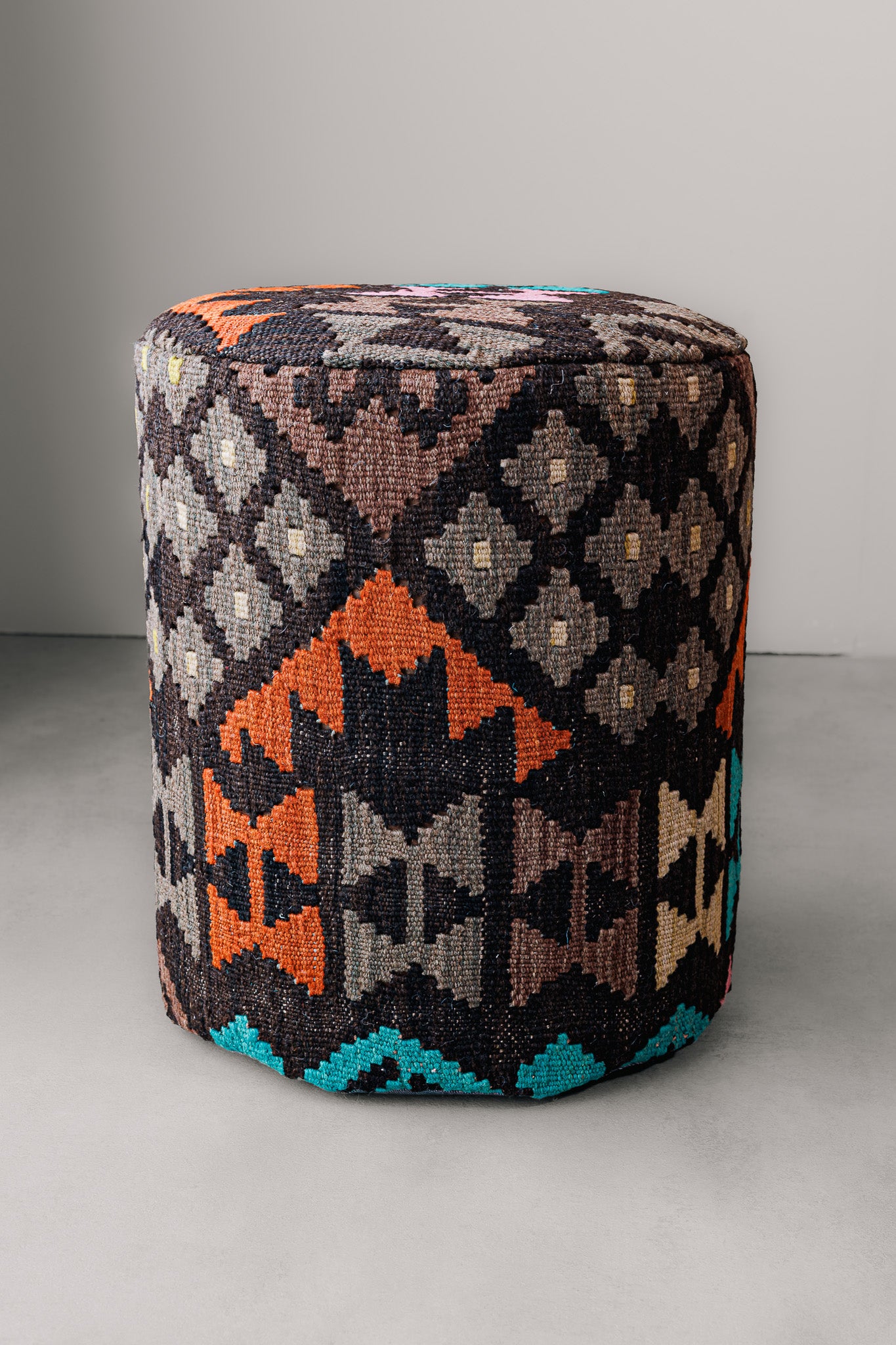 Pouf Round Kilim Mai Mai - masse 37x42cm