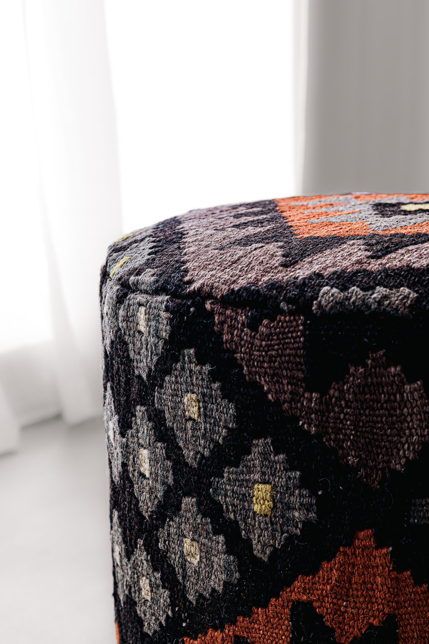 Puf Redondo Kilim Mai Mai - 37x42cm
