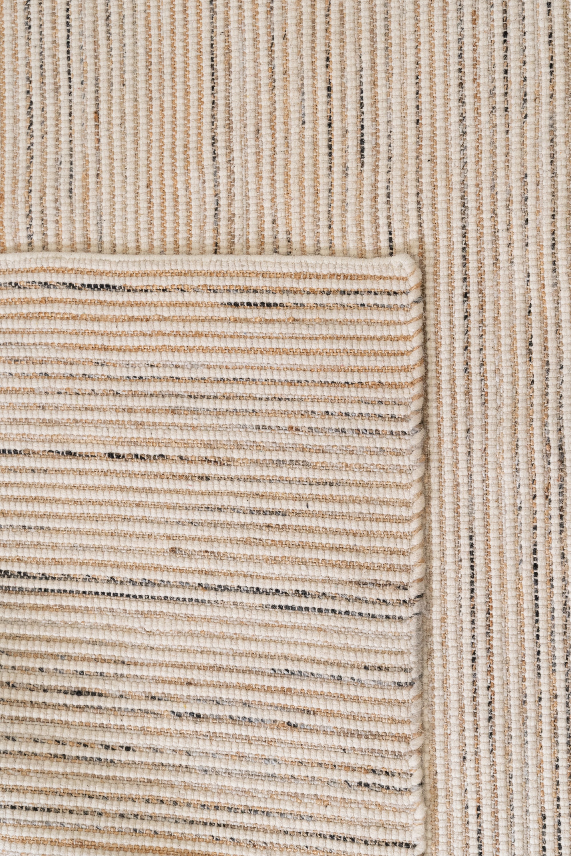 Jarani Beige Rug - Handmade 200x300 Cream