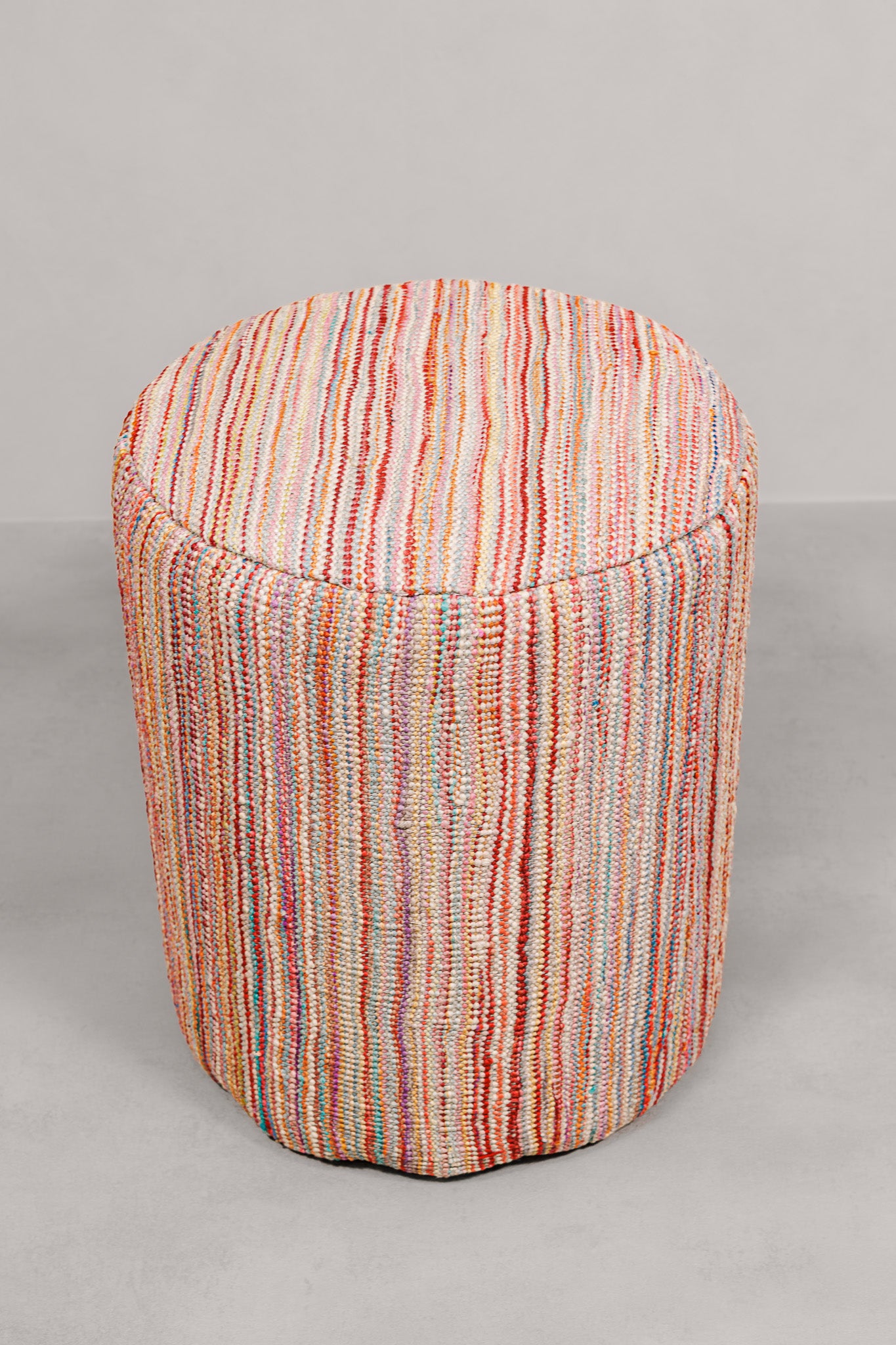 Puf Redondo Yakatoot - Multicolor - 37x42cm