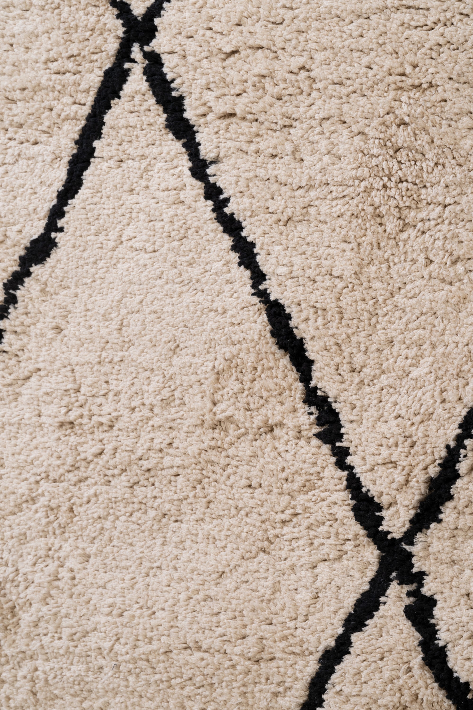 Berber Soft Touch Beige Black Rug - Made of Micro Polyester