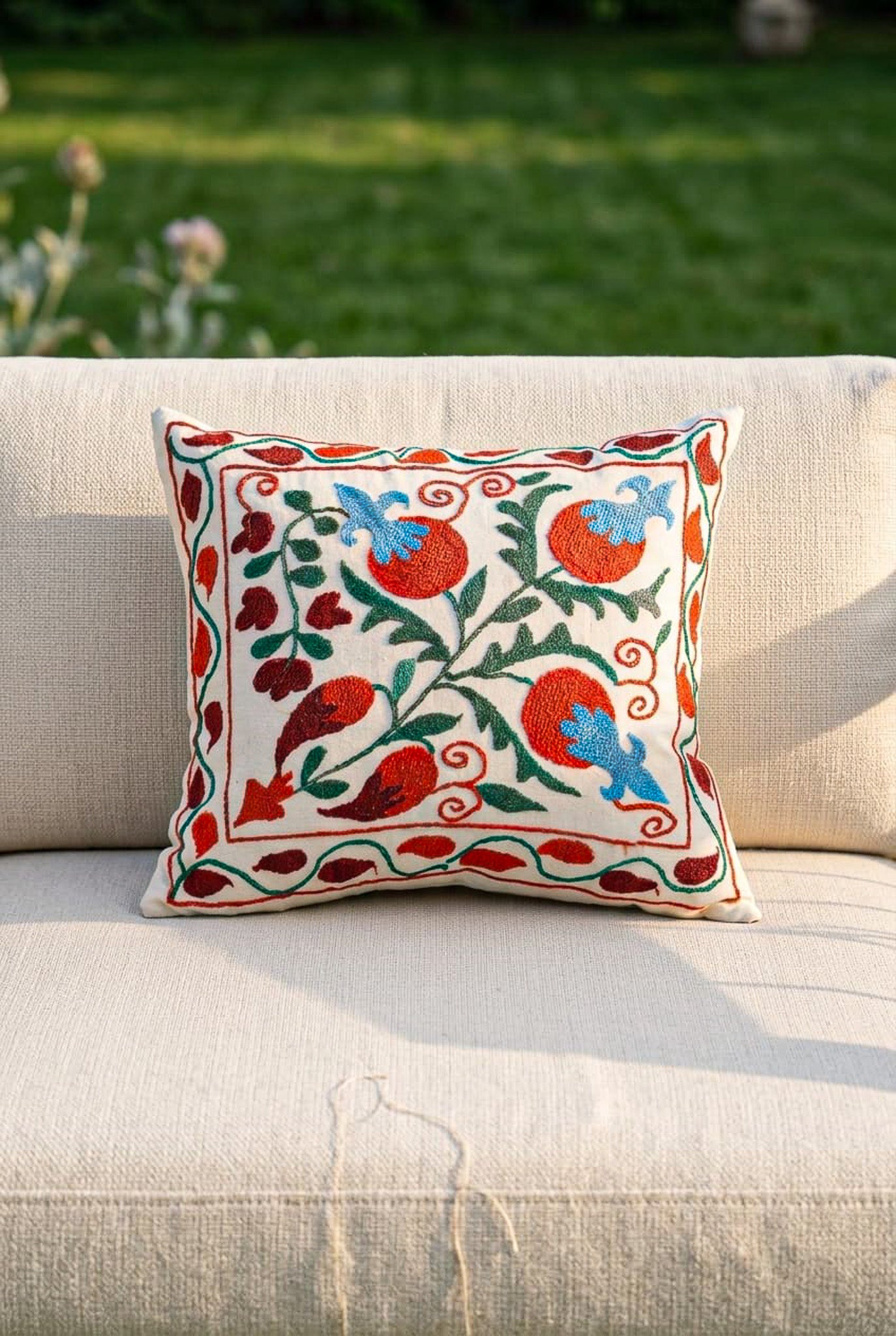 Kilim Suzani Cushion - 100% Wool - 50x50cm