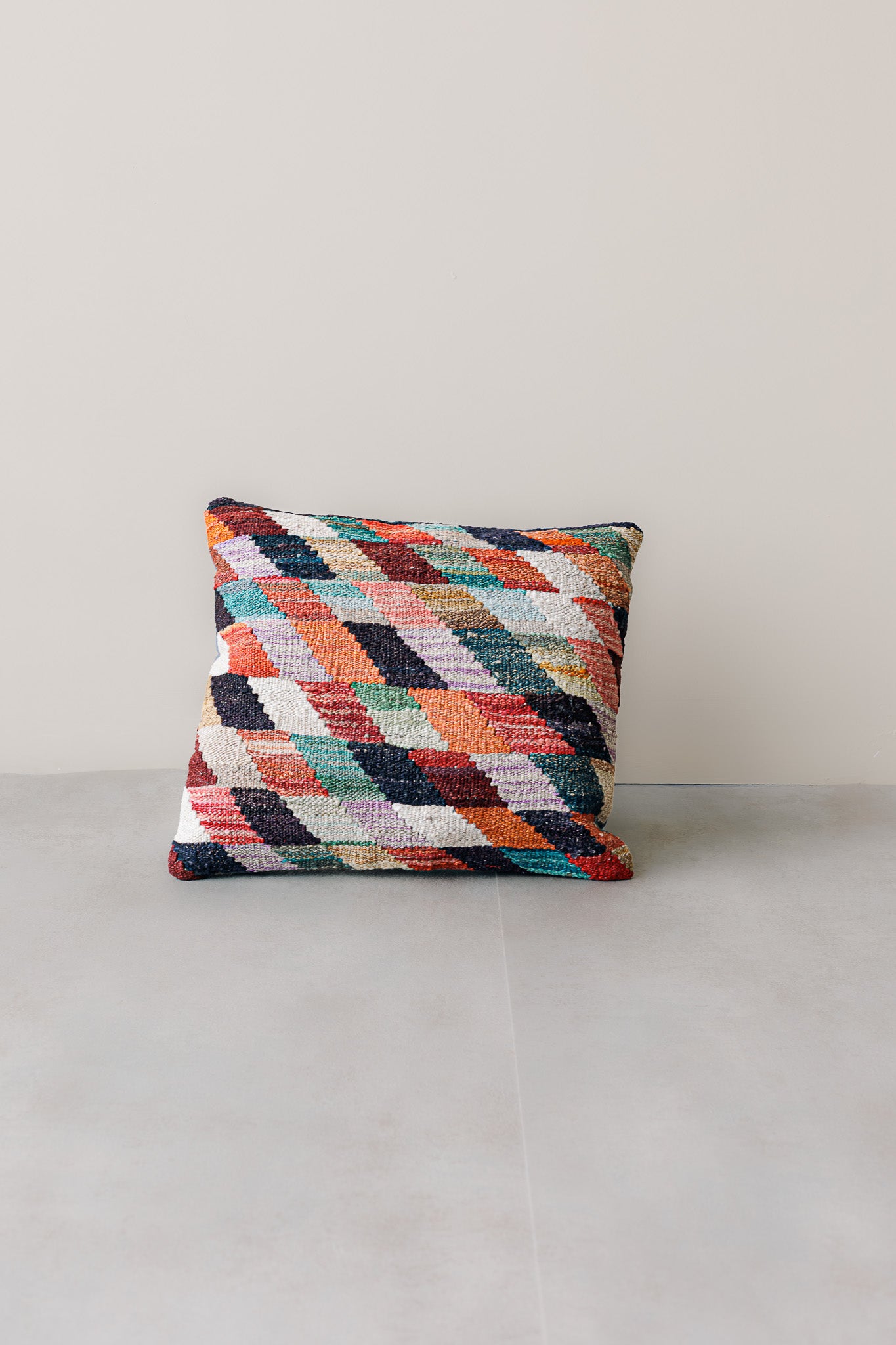 Kelim Mai Mai Kissen – Mehrfarbige - 100%Wolle 45x45cm