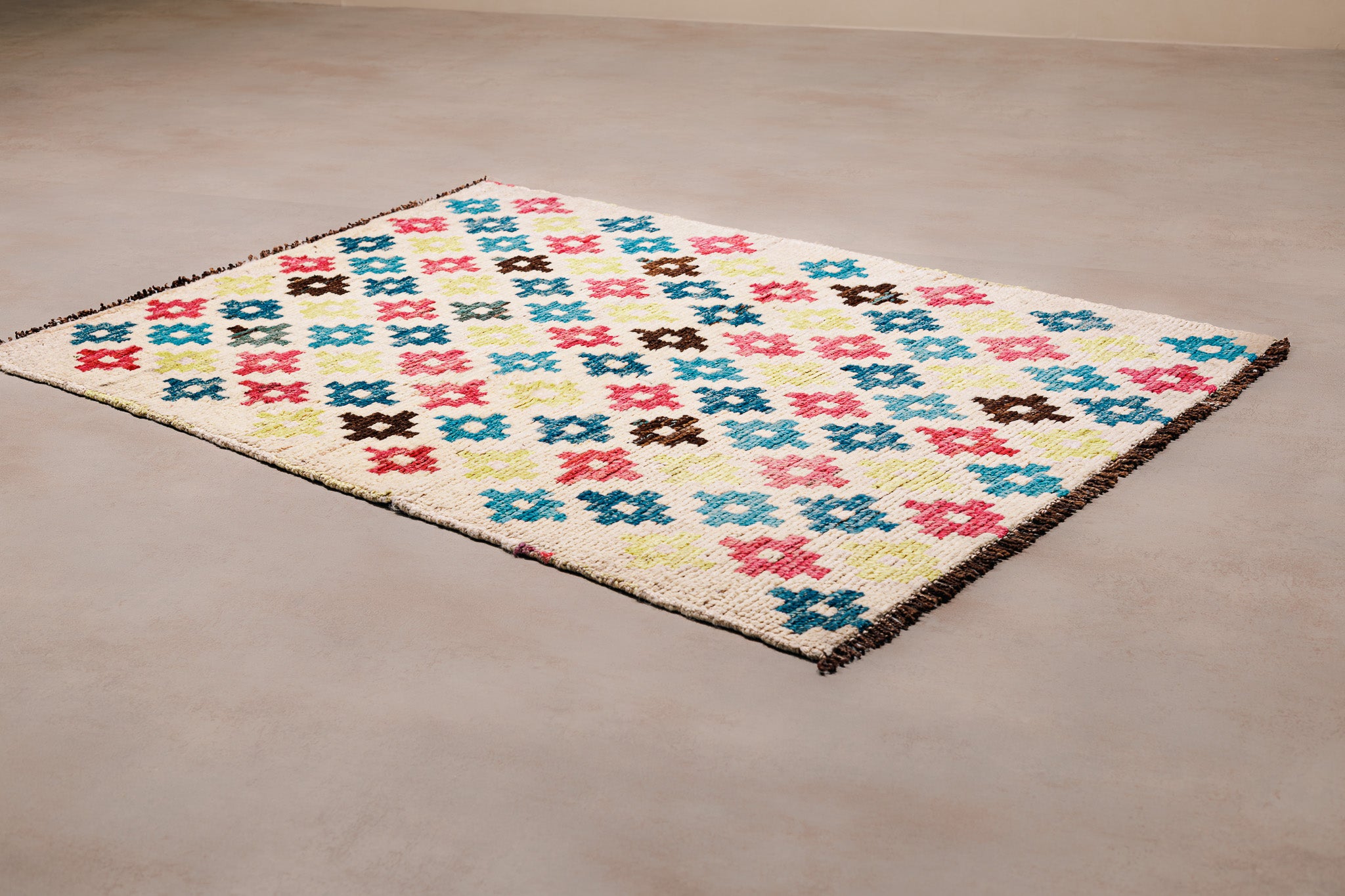 89x121 cm