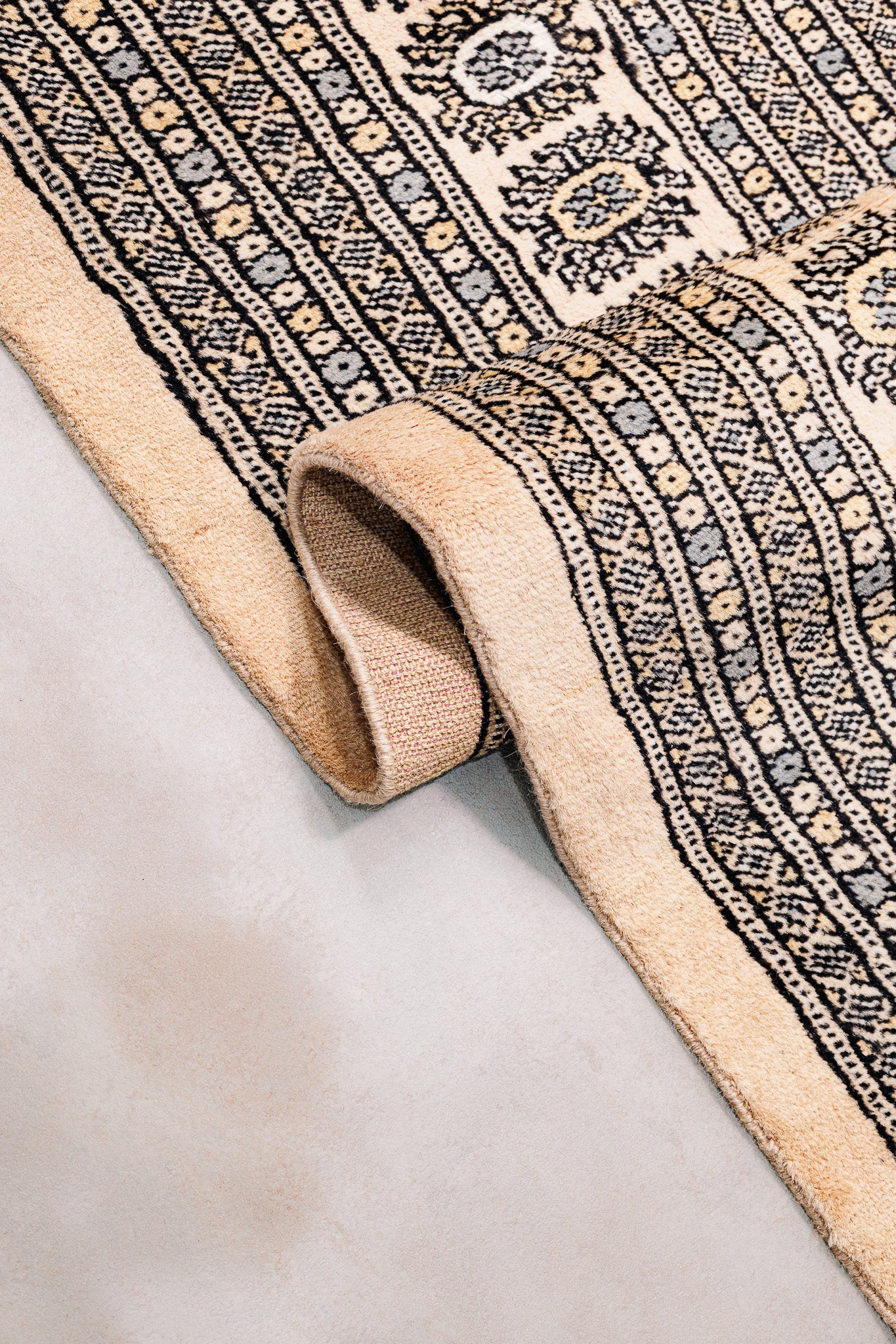 Alfombra Bukara Beige - Lana 100%  300x400cm