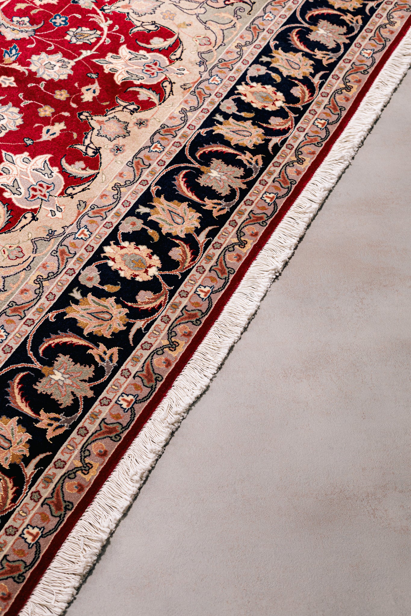 Alfombra Tabriz Red - 60%Lana 40%Seda   172x239cm