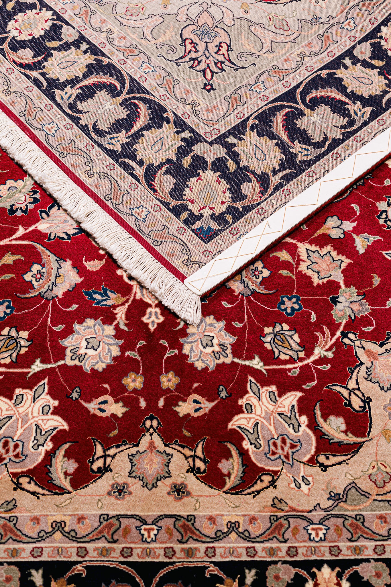 Alfombra Tabriz Red - 60%Lana 40%Seda   172x239cm
