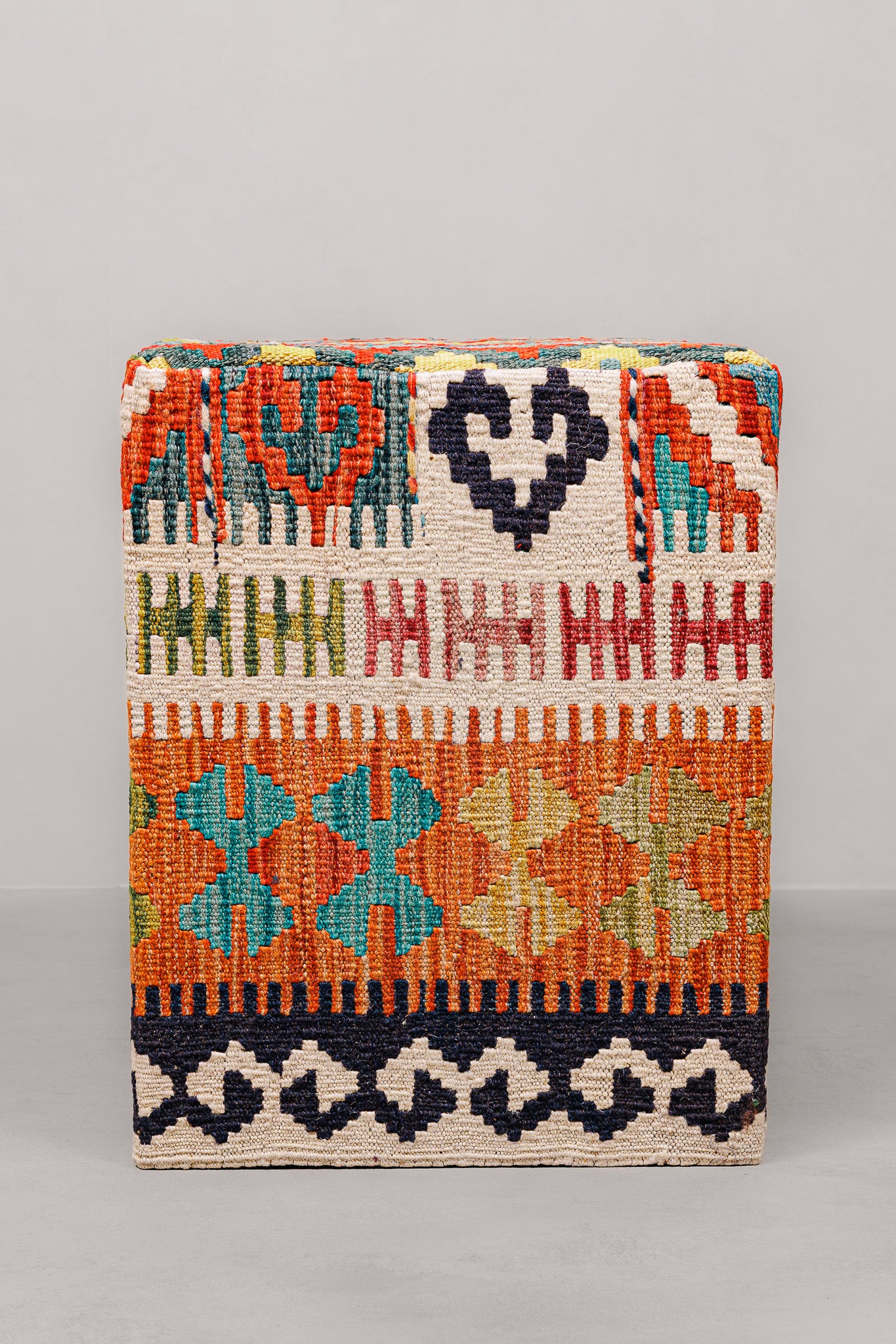 Pouf Square Kilim Mai Mai size 40x50cm