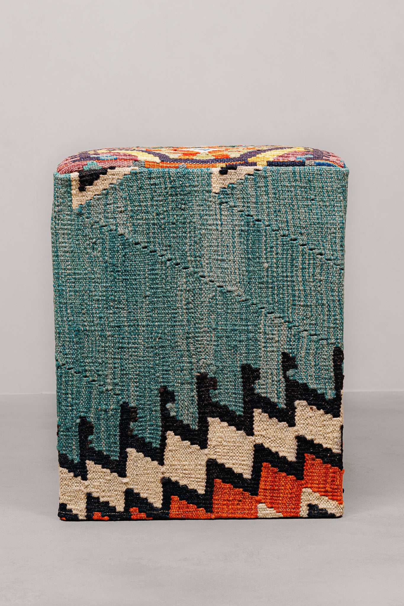 Pouf Square Kilim Mai Mai size 40x50cm