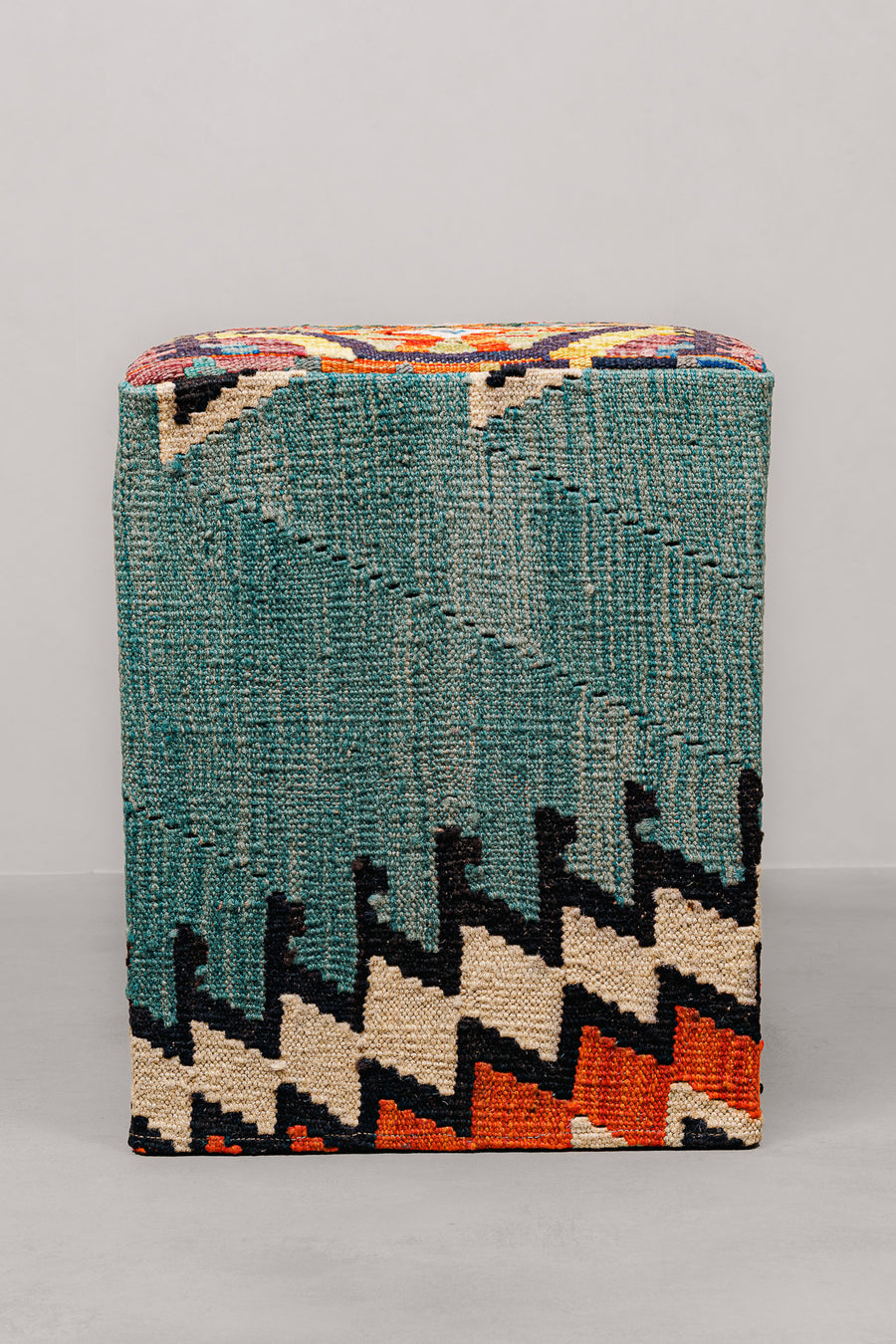 Puf Cuadrado kilim Mai Mai - 40x50cm