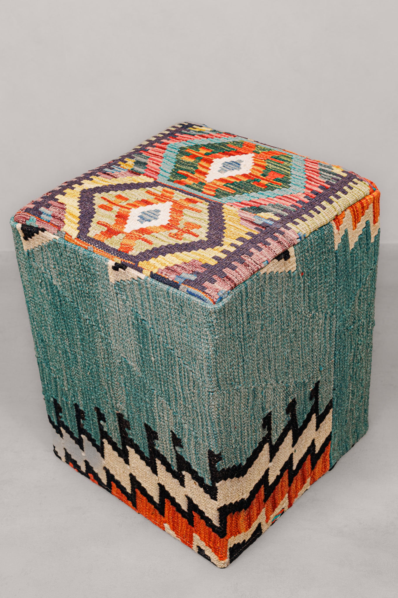 Pouf Square Kilim Mai Mai size 40x50cm