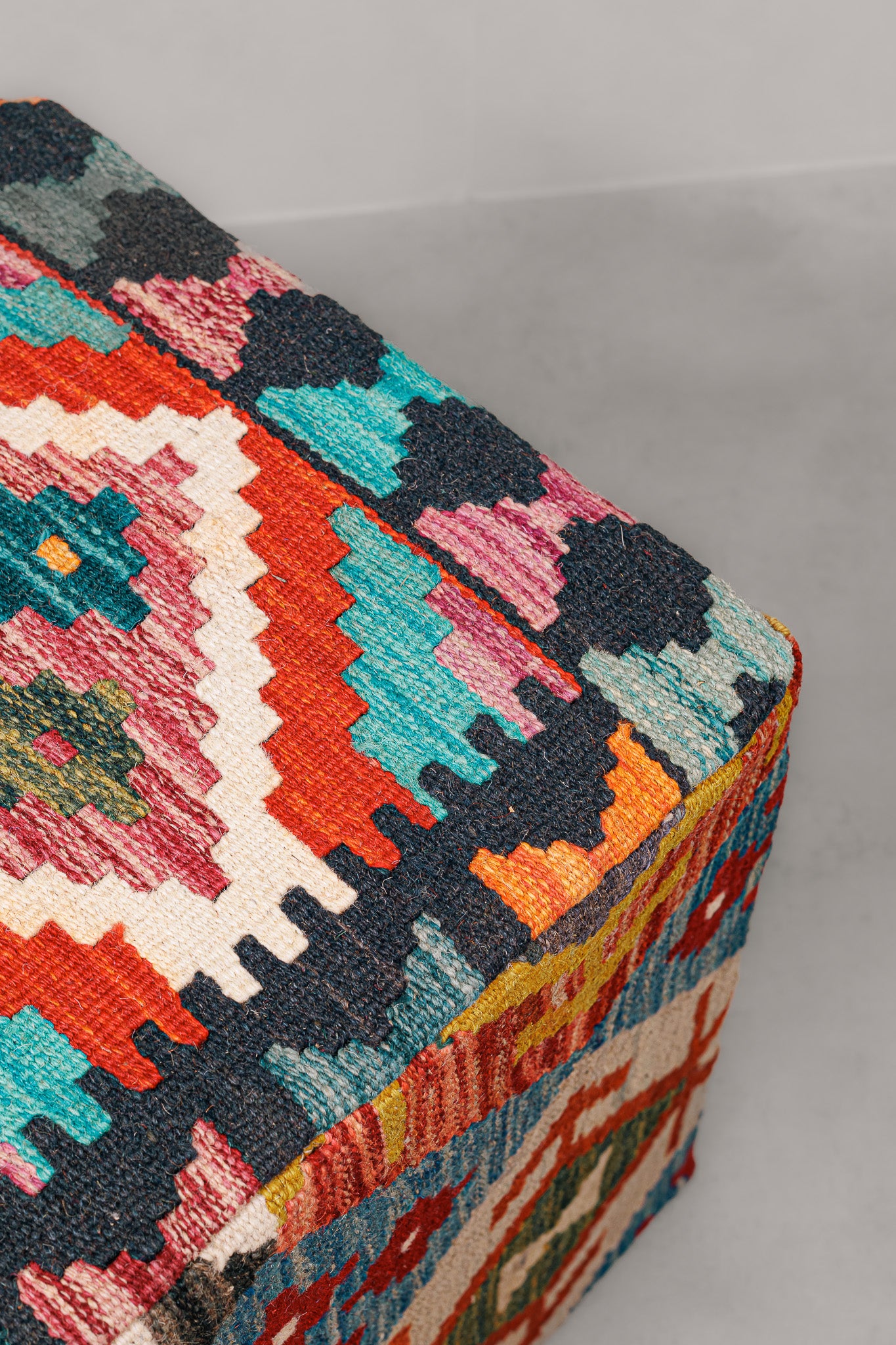 Pouf Square Kilim Mai Mai size 40x50cm