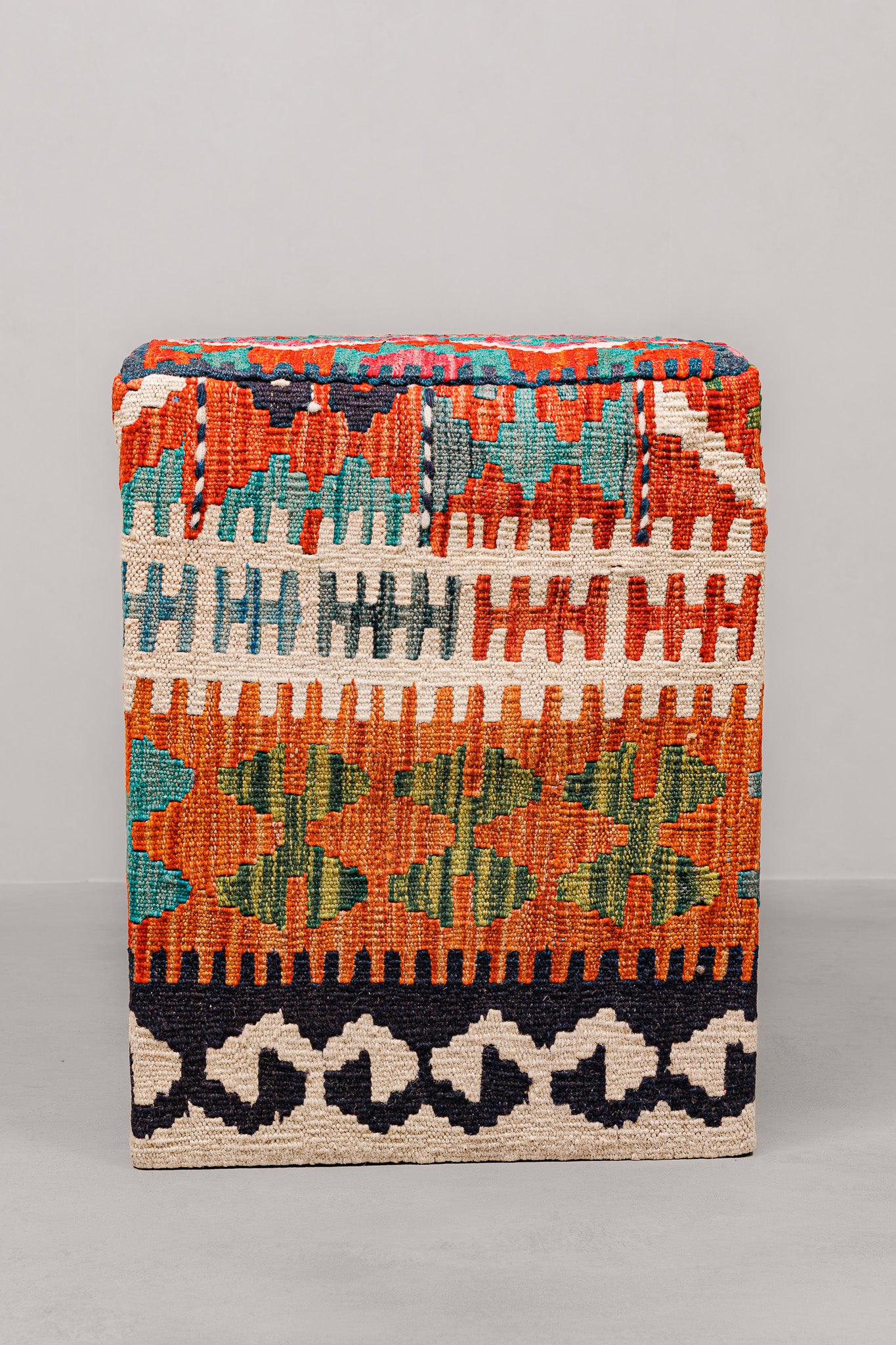 Pouf Square Kilim Mai Mai size 40x50cm