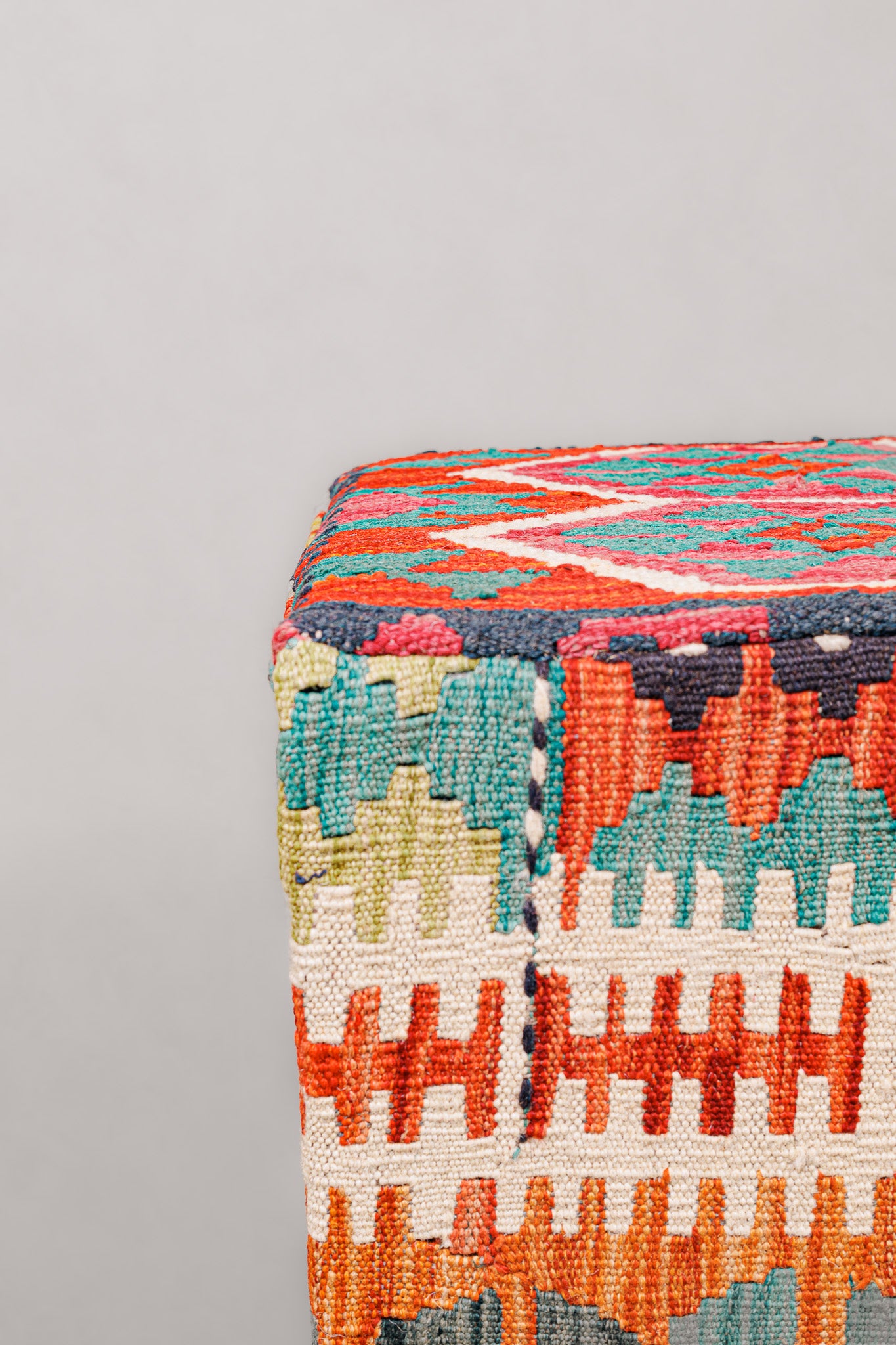 Pouf Square Kilim Mai Mai size 40x50cm