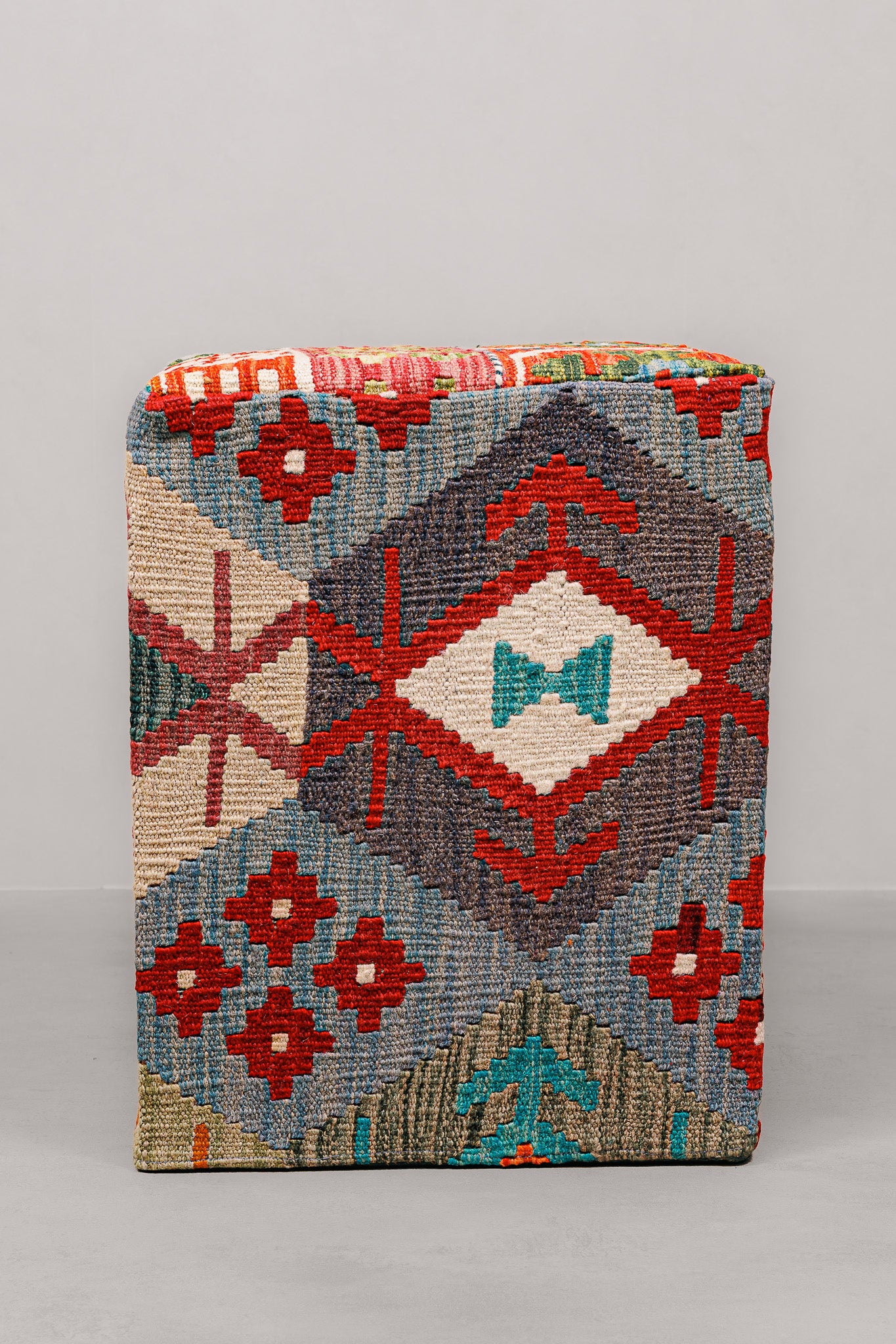 Pouf Square Kilim Mai Mai size 40x50cm