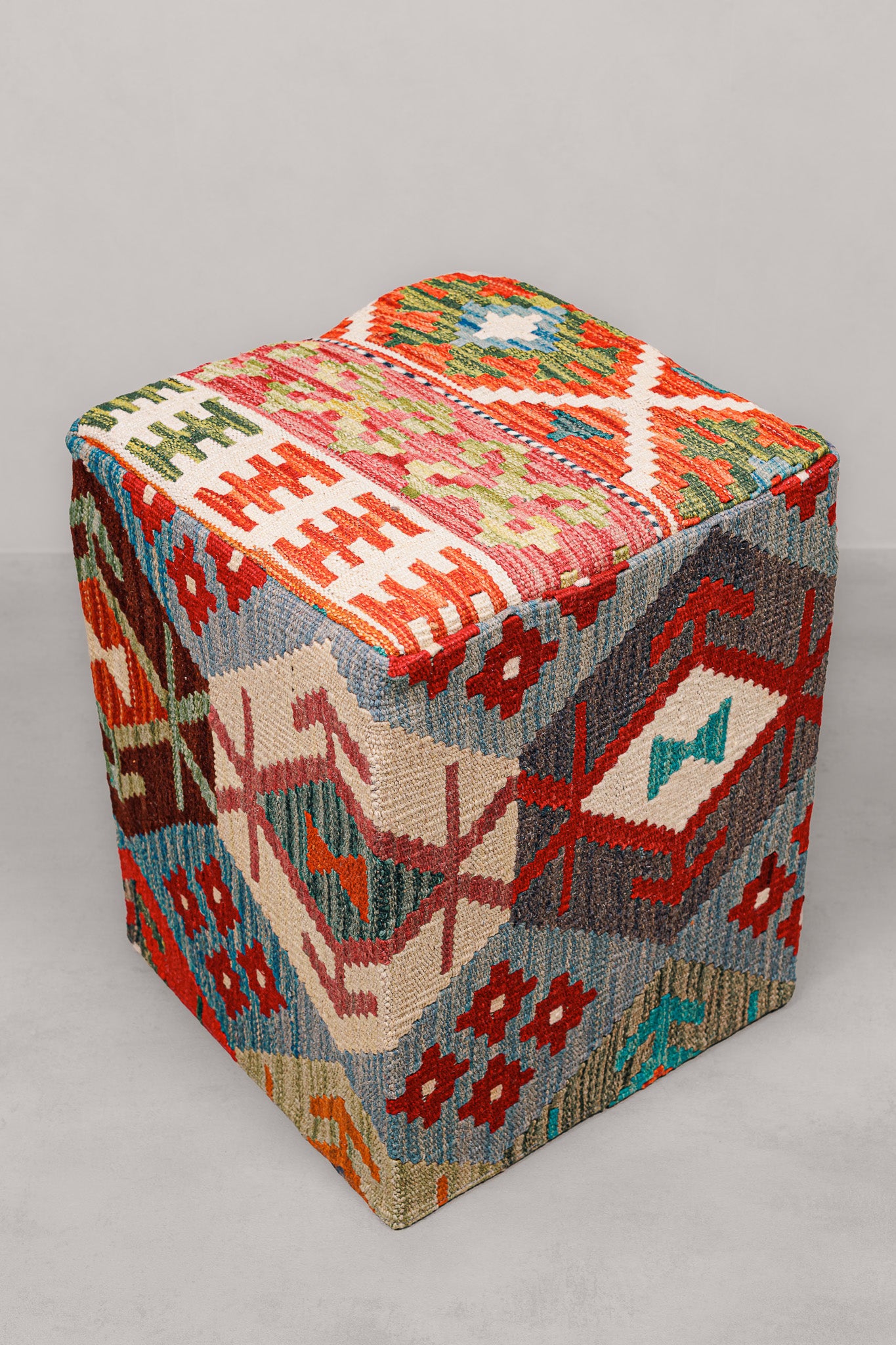 Pouf Square Kilim Mai Mai size 40x50cm