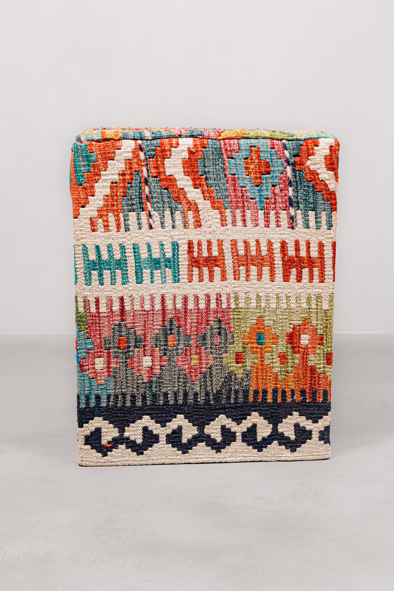 Pouf Square Kilim Mai Mai size 40x50cm