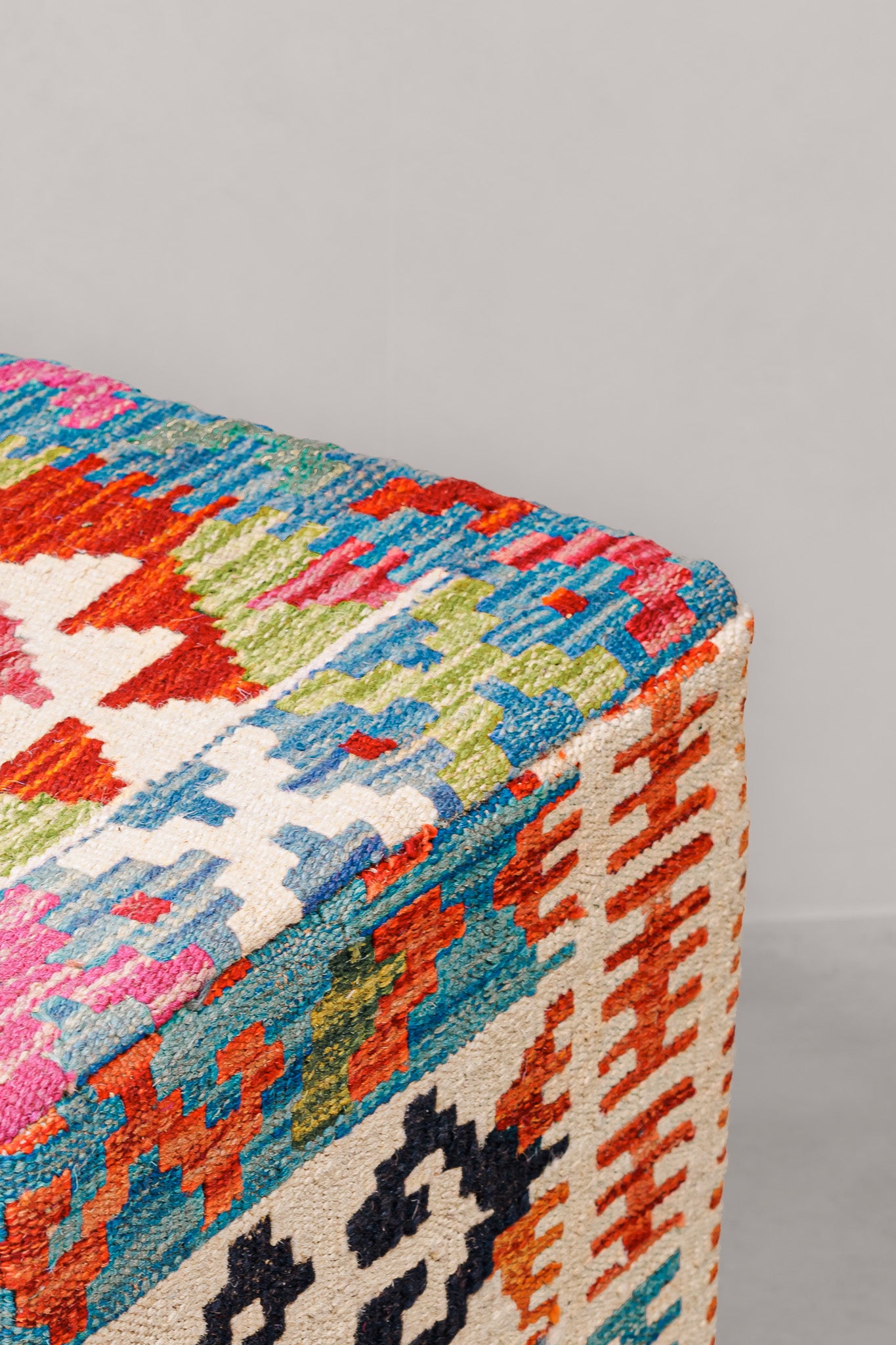 Pouf Square Kilim Mai Mai size 40x50cm
