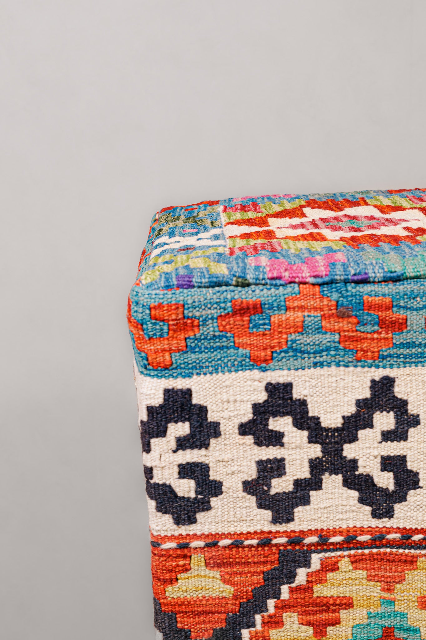 Pouf Square Kilim Mai Mai size 40x50cm