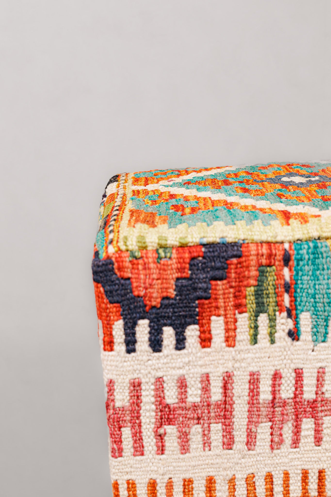 Pouf Square Kilim Mai Mai size 40x50cm