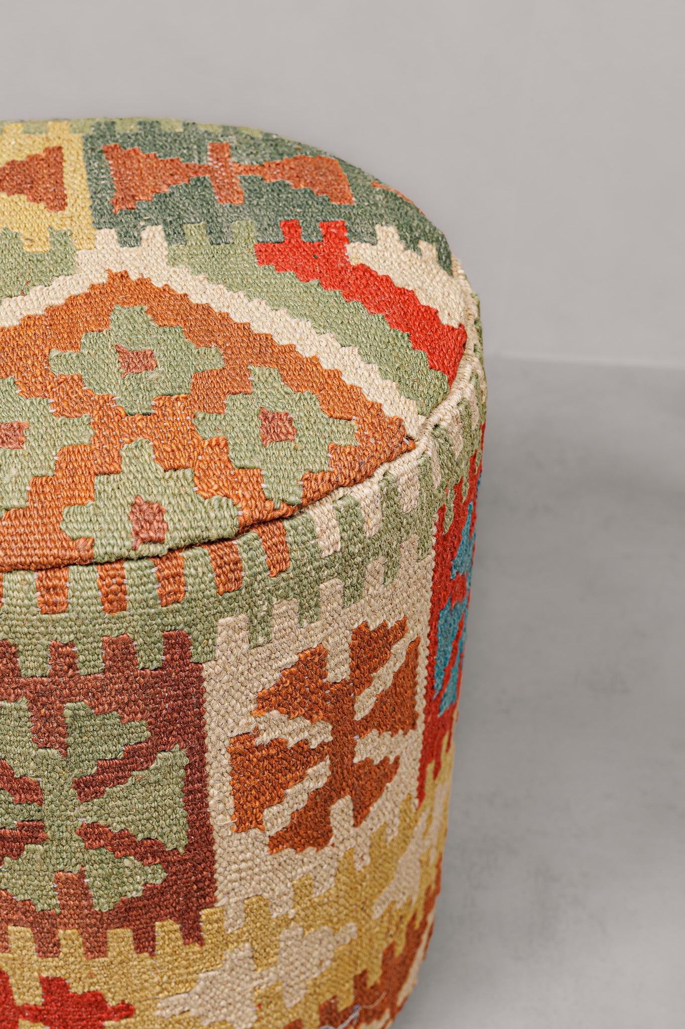 Pouf Round Kilim Mai Mai - size 37x42cm