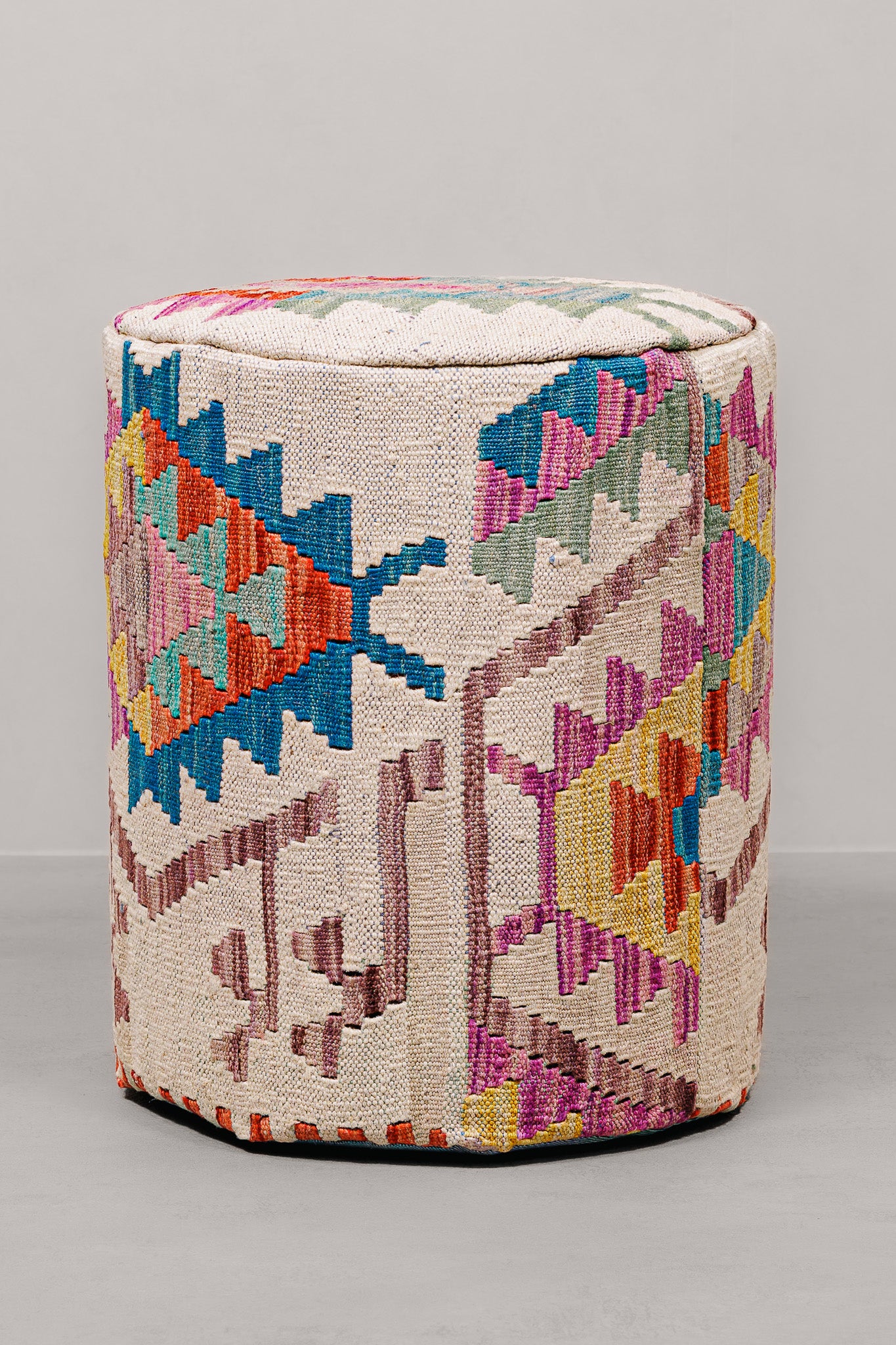 Pouf Round Kilim Mai Mai - size 37x42cm