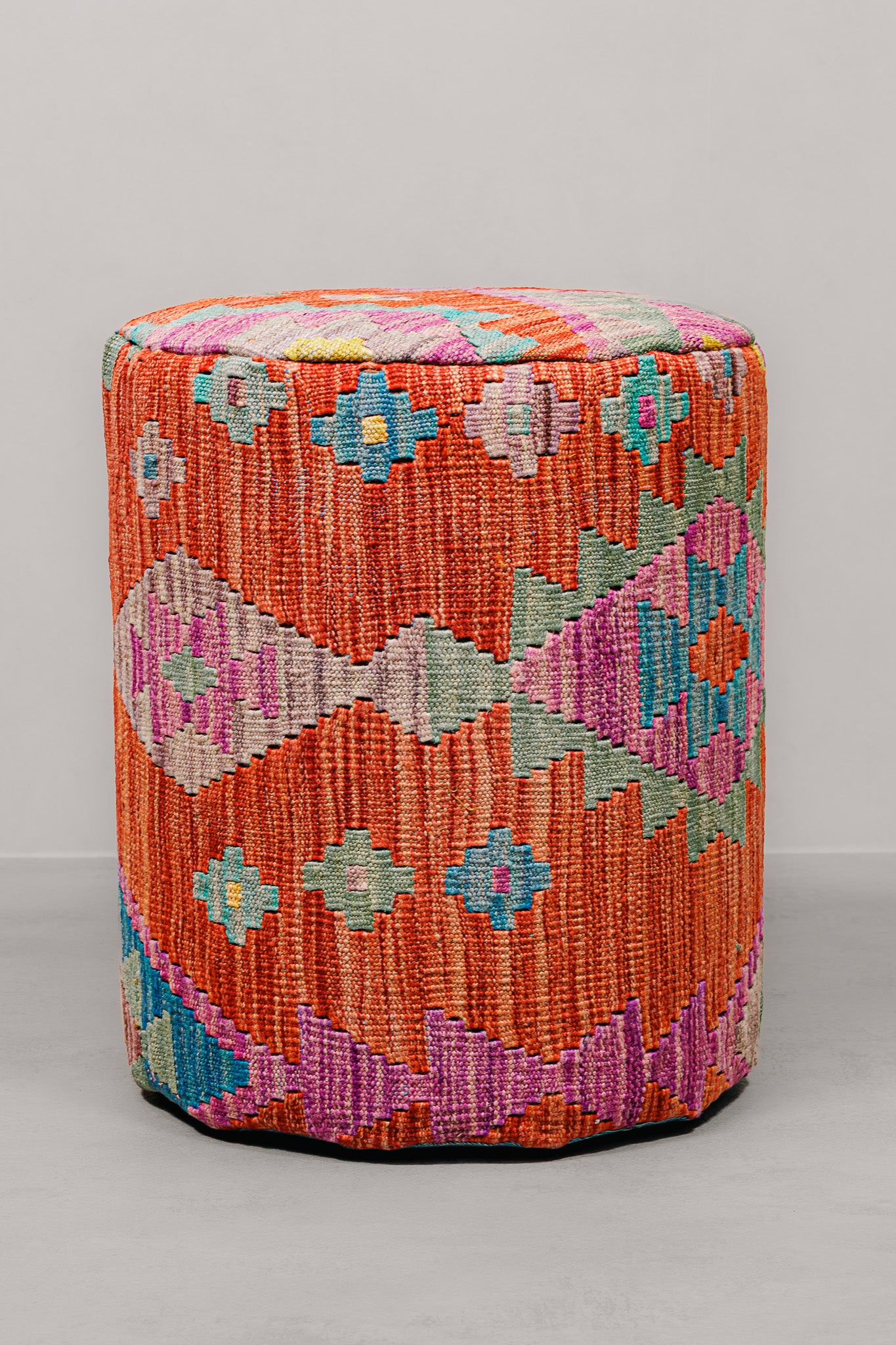 Pouf Round Kilim Mai Mai - size 37x42cm