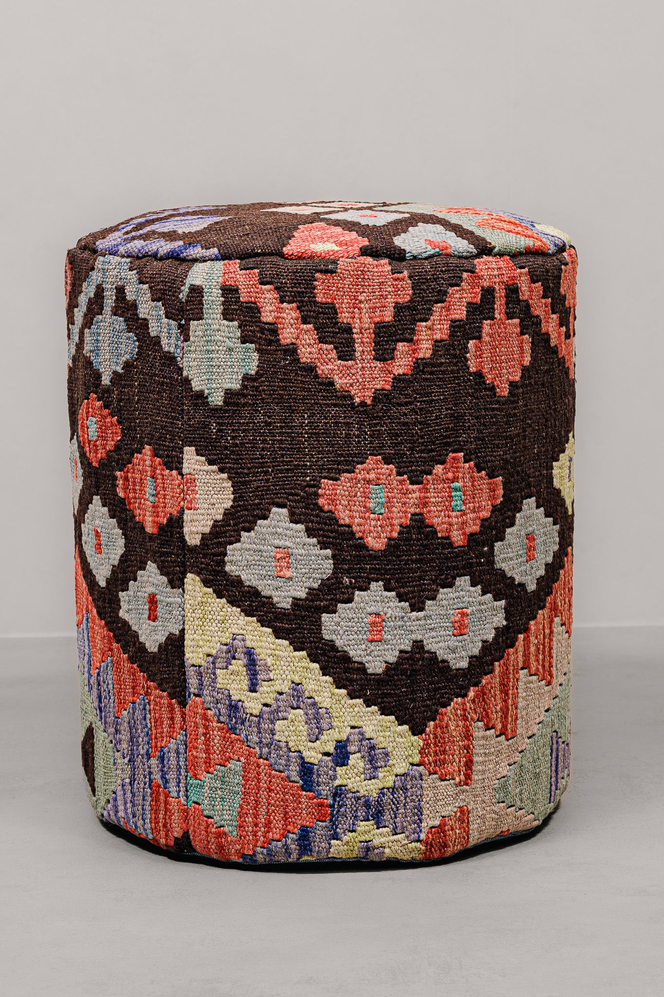 Pouf Round Kilim Mai Mai - size 37x42cm