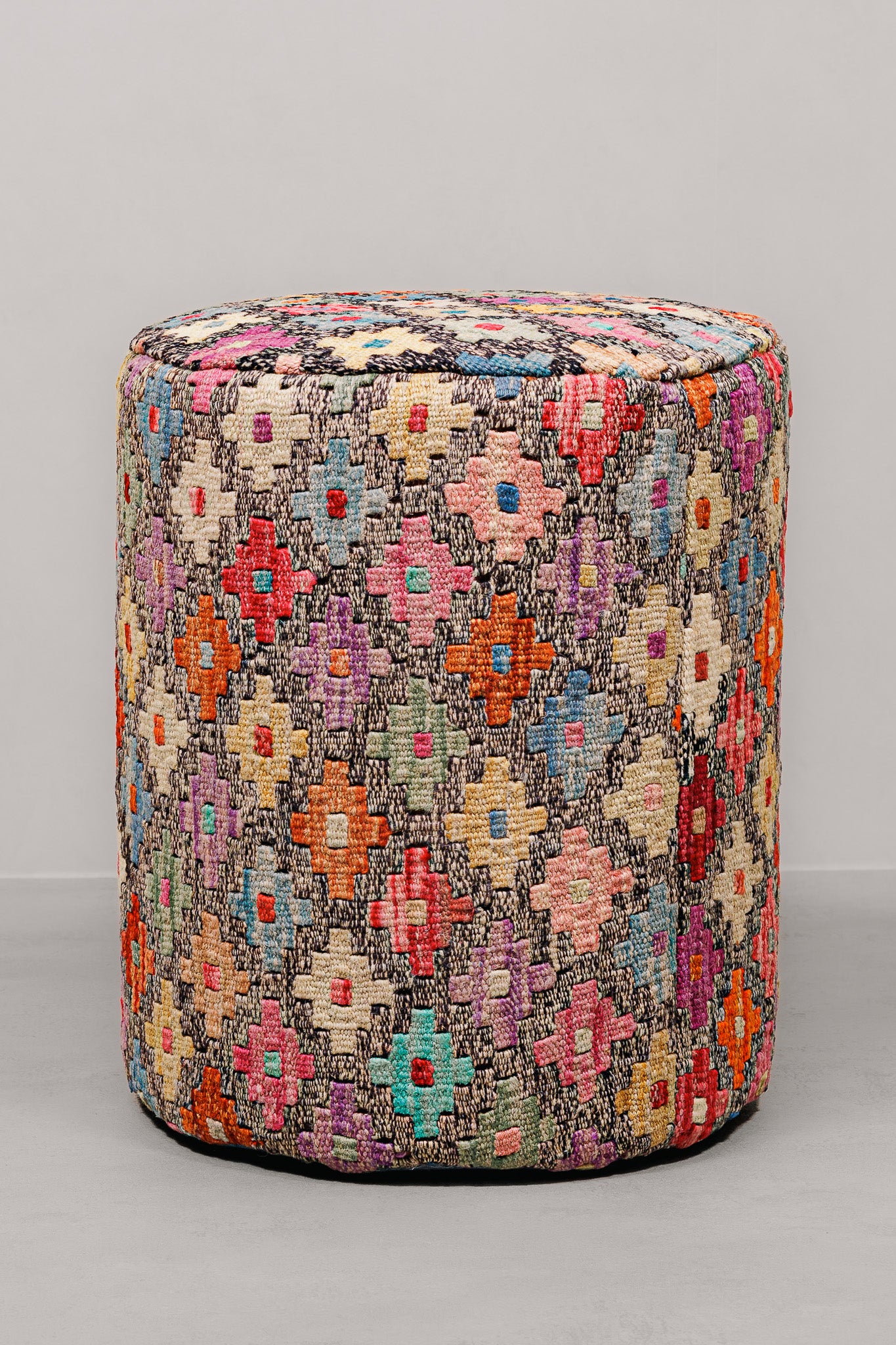Pouf Round Kilim Mai Mai - size 37x42cm