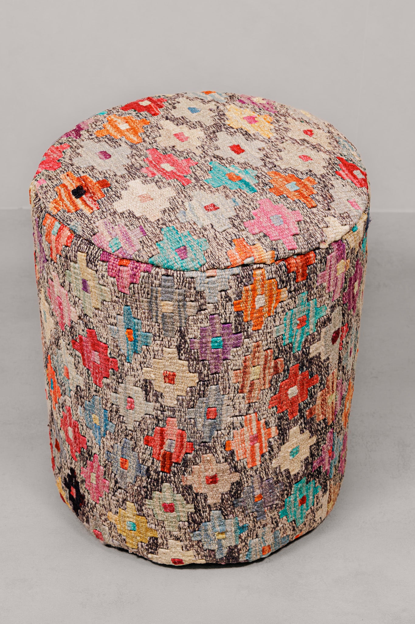 Pouf Round Kilim Mai Mai - size 37x42cm
