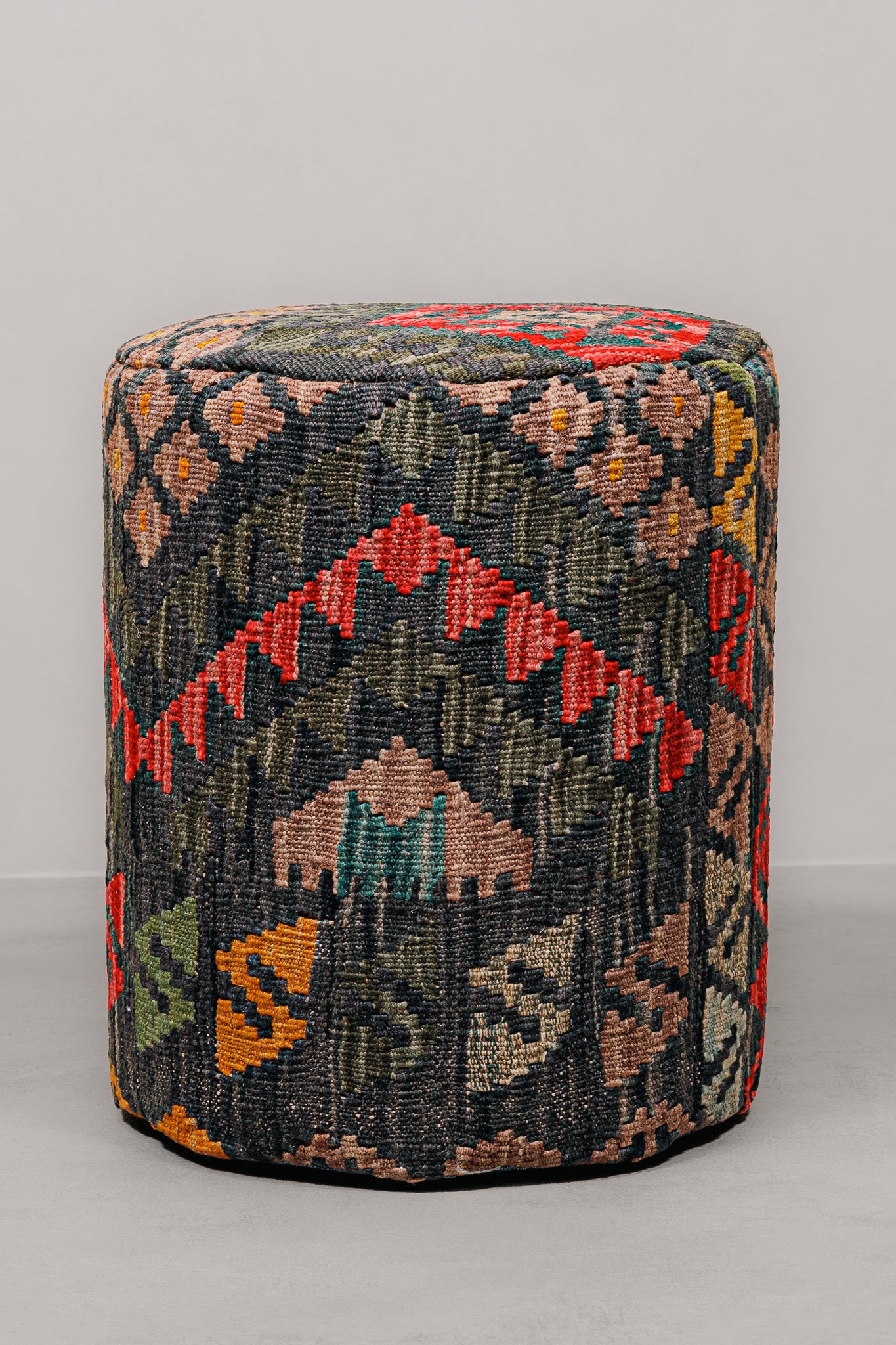 Pouf Round Kilim Mai Mai - size 37x42cm