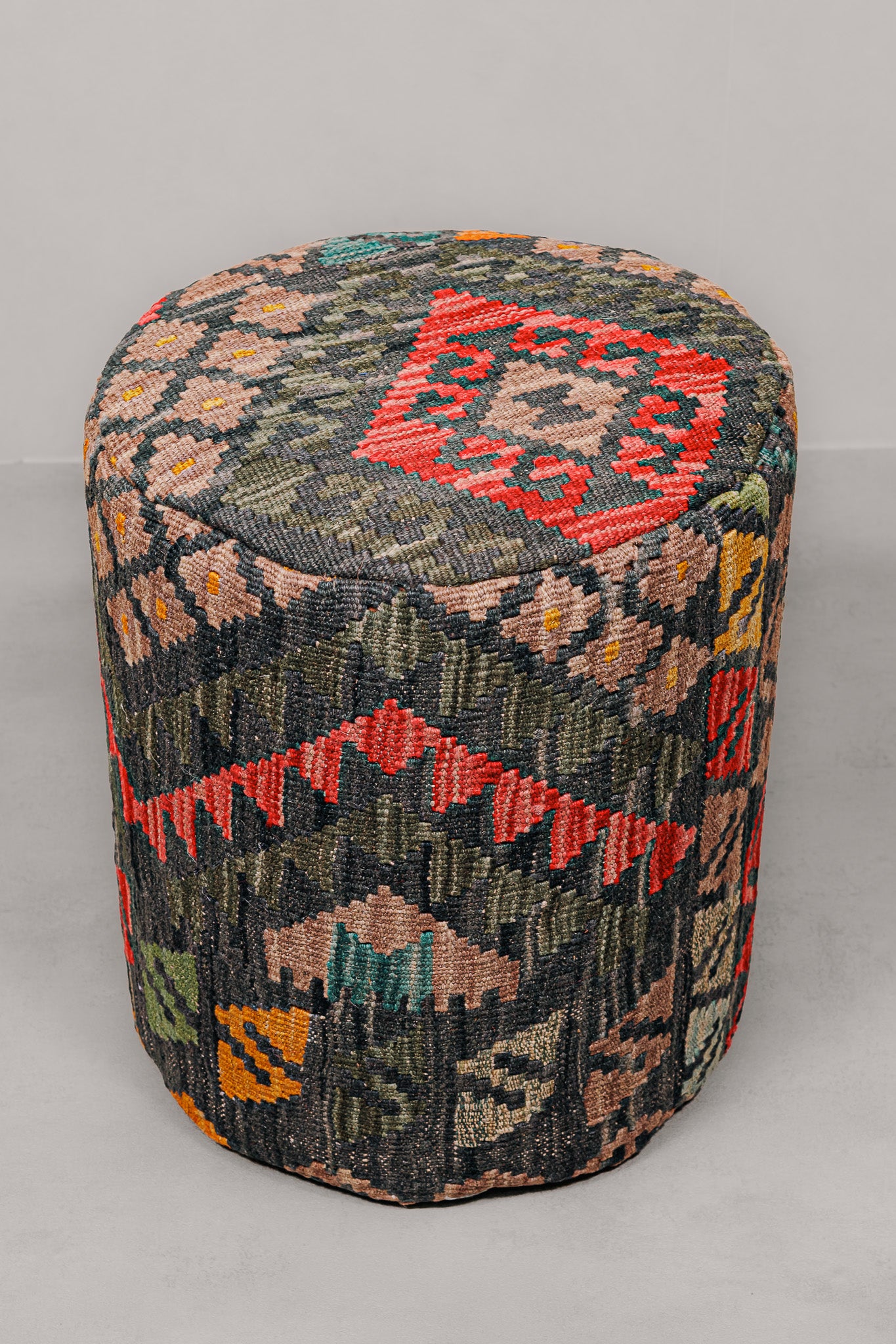 Pouf Round Kilim Mai Mai - size 37x42cm