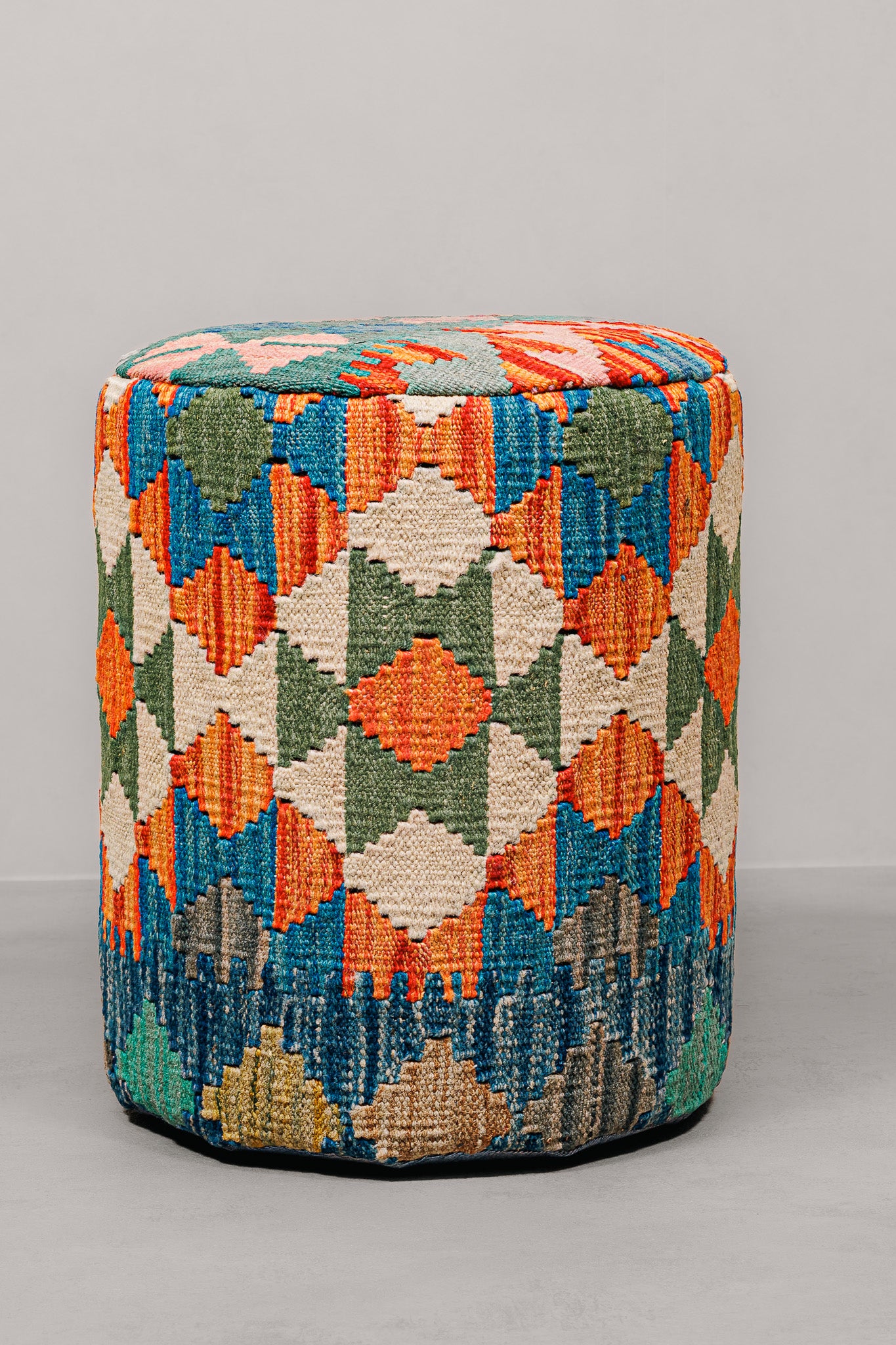 Pouf Round Kilim Mai Mai - size 37x42cm