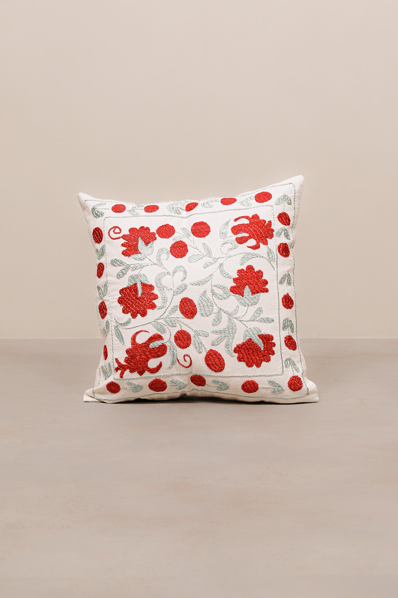 Kilim Suzani Cushion - 100% Wool - 50x50cm